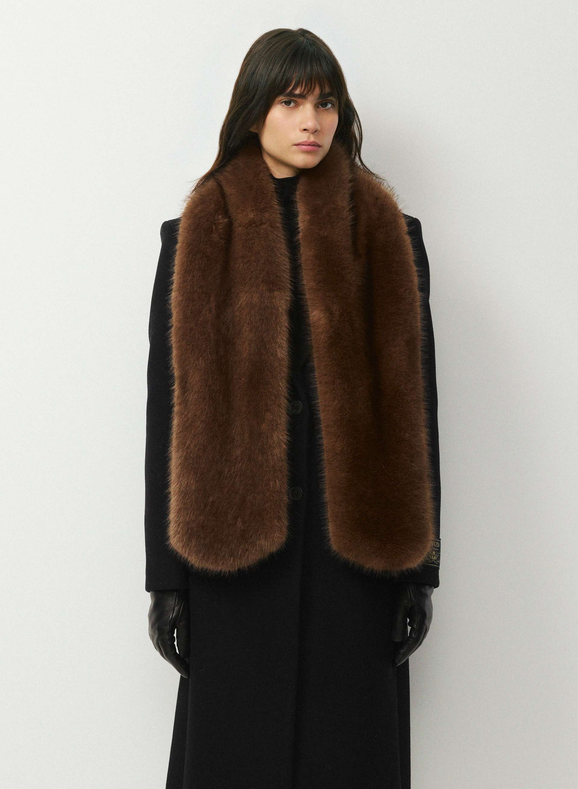 CASSIANO STOLE | Aritzia