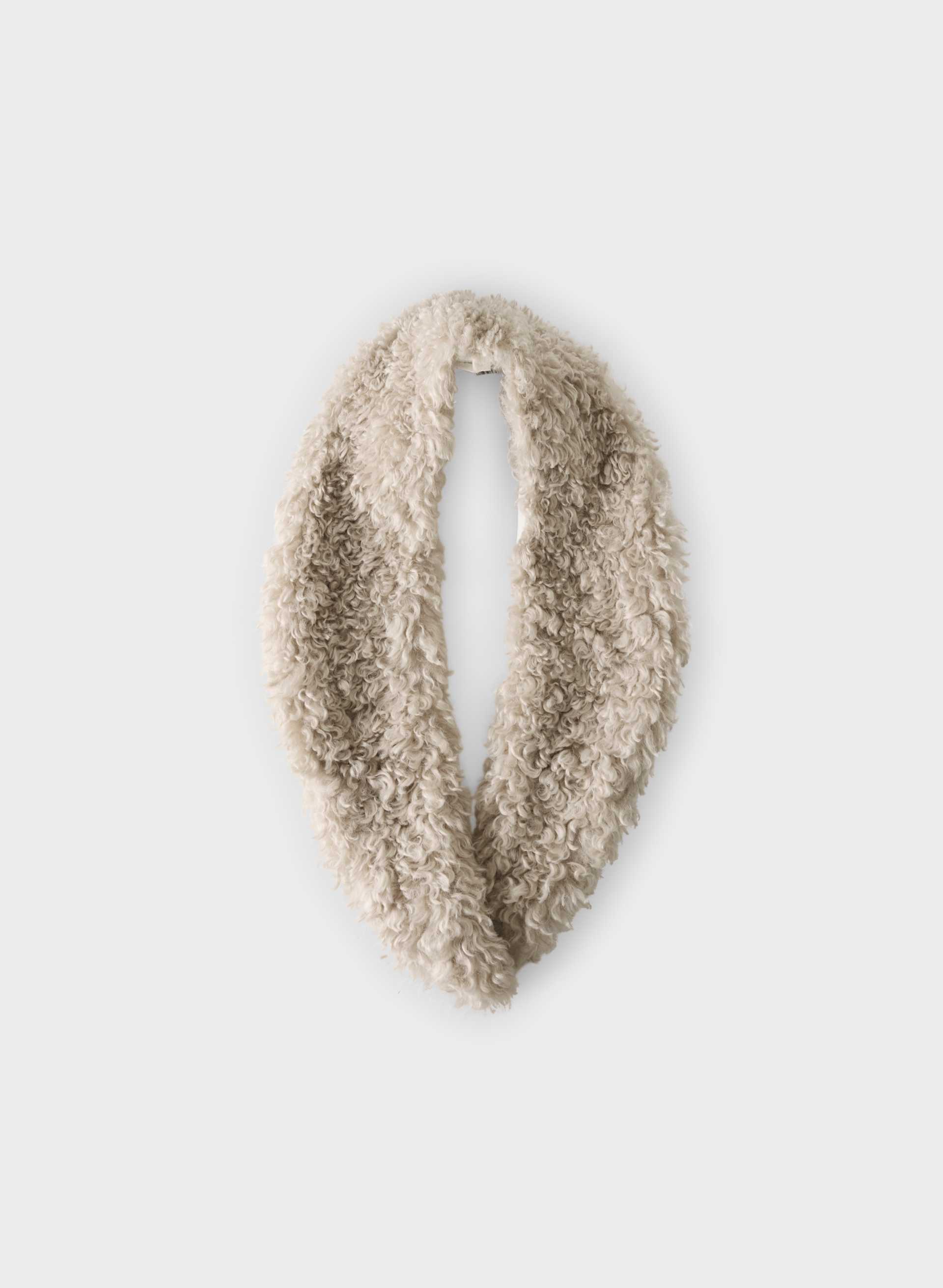 MERIBEL COLLAR | Aritzia