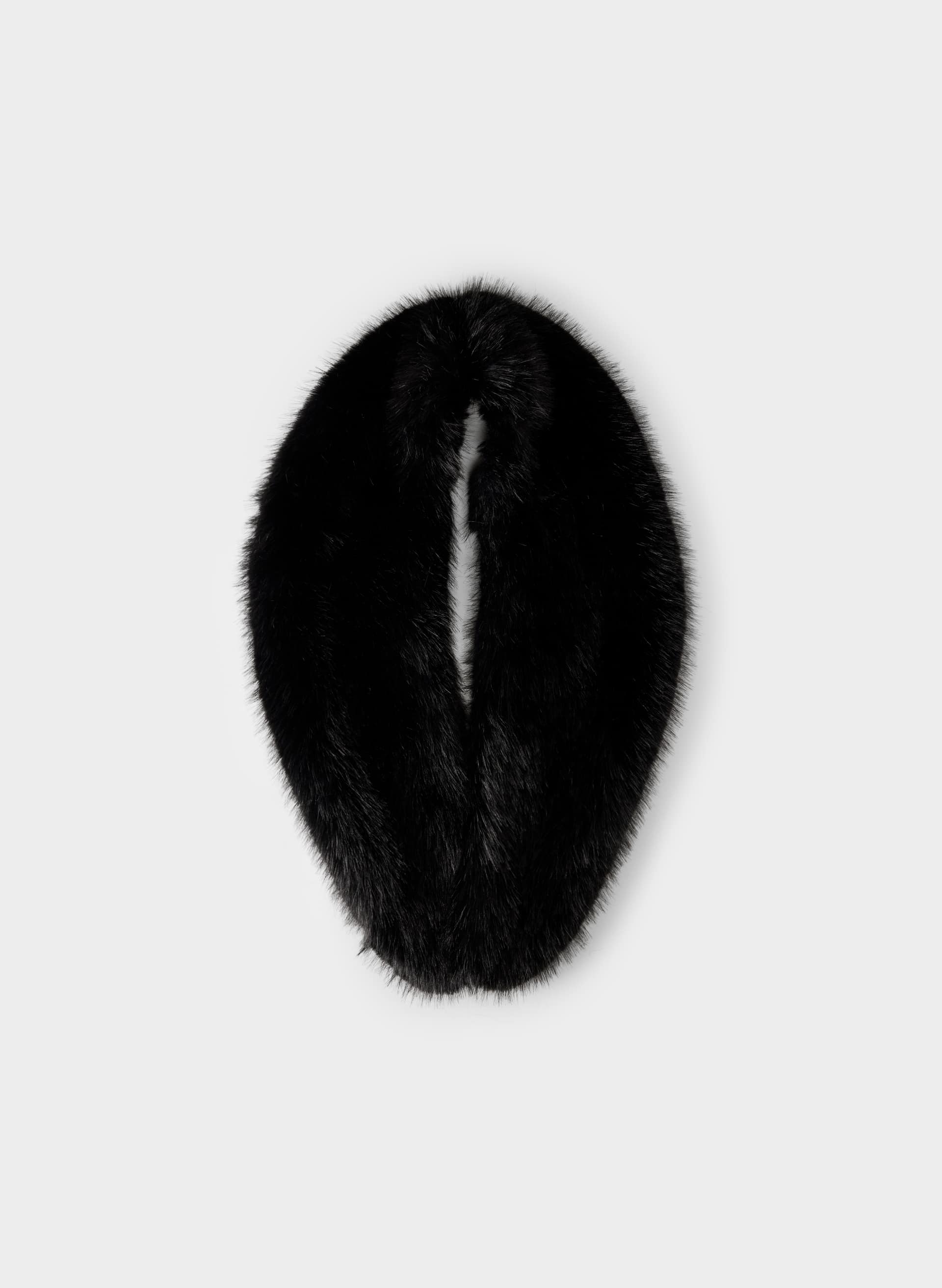 MERIBEL COLLAR | Aritzia