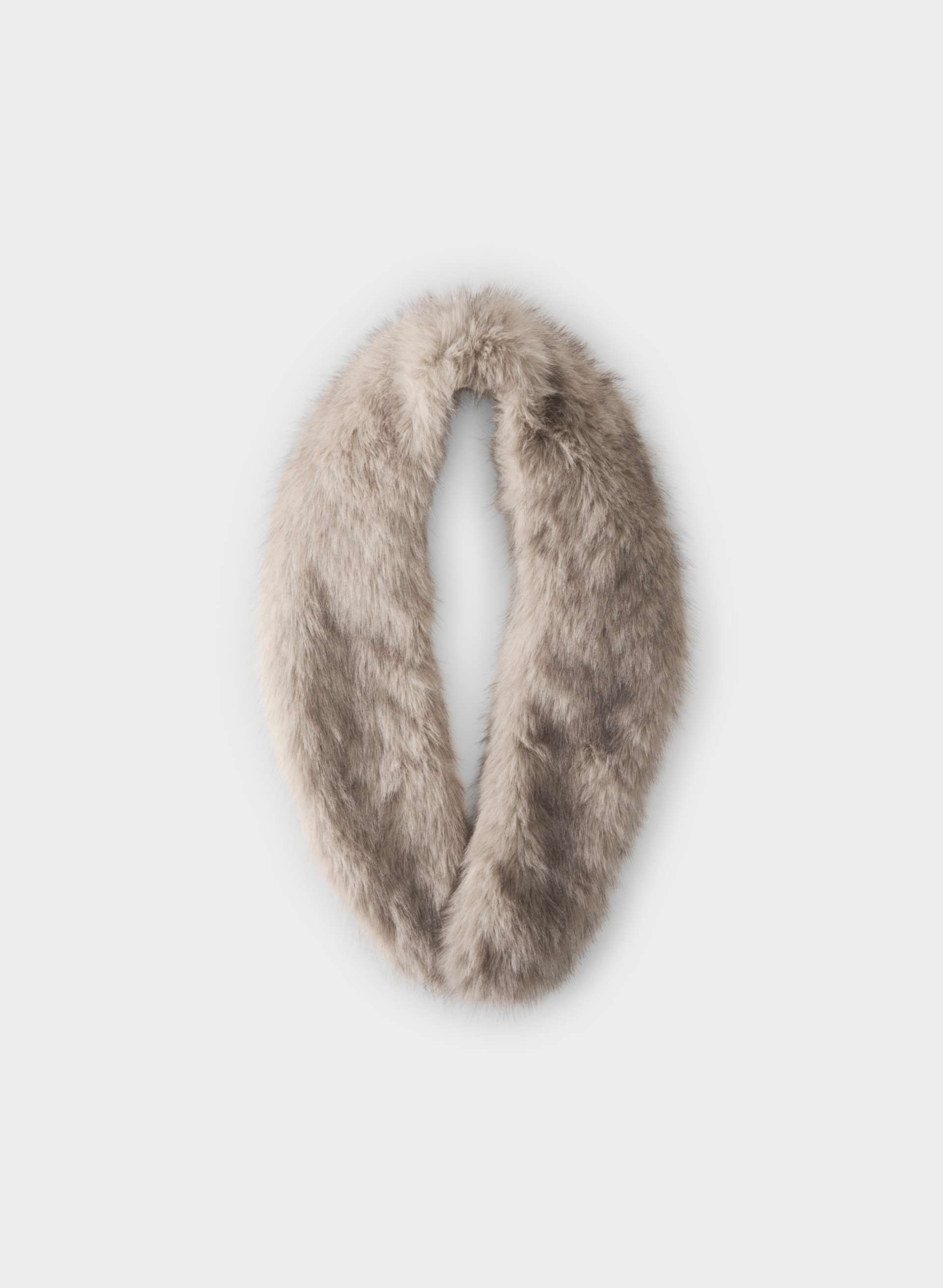 MERIBEL COLLAR | Aritzia