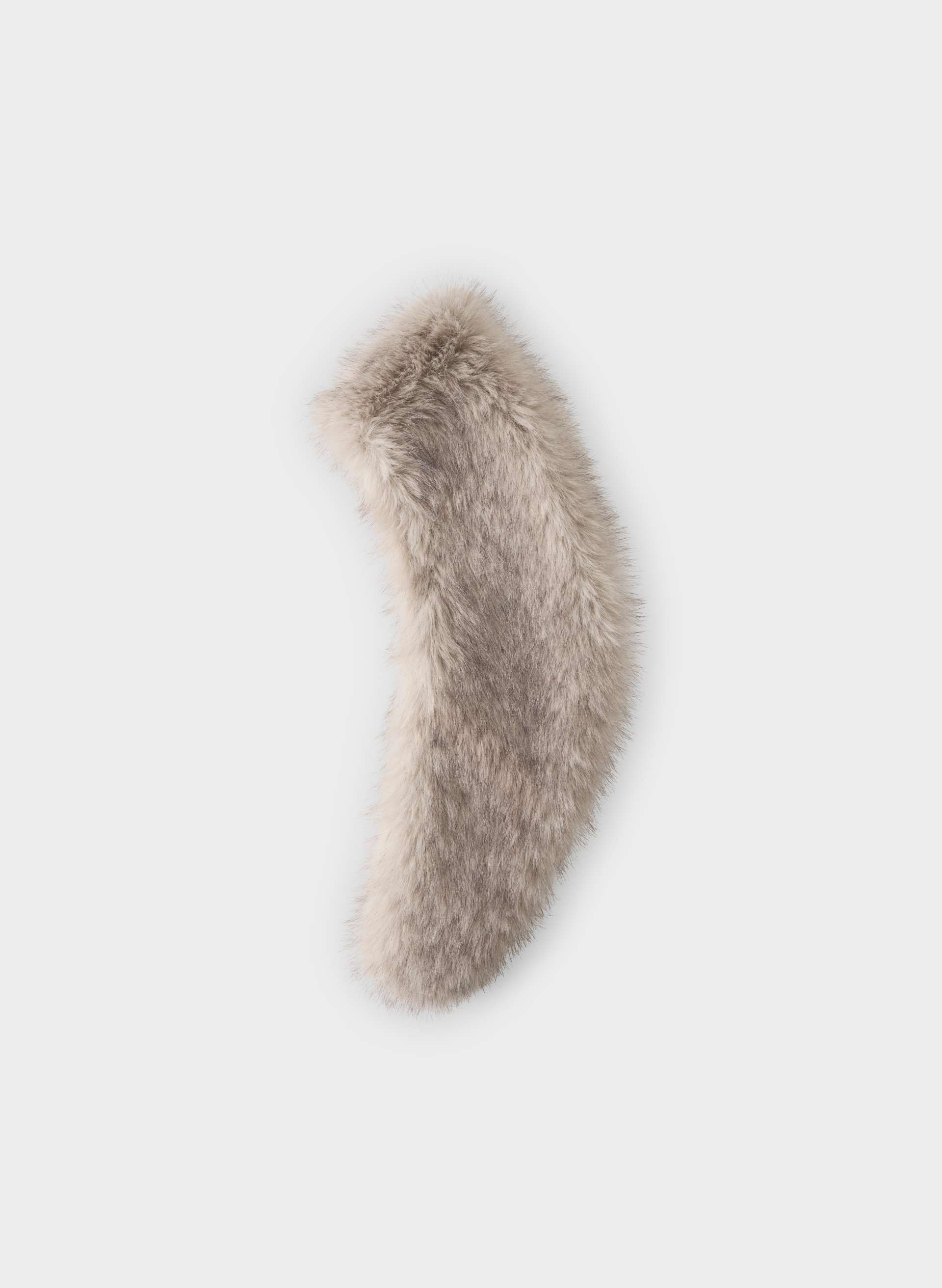 MERIBEL COLLAR | Aritzia