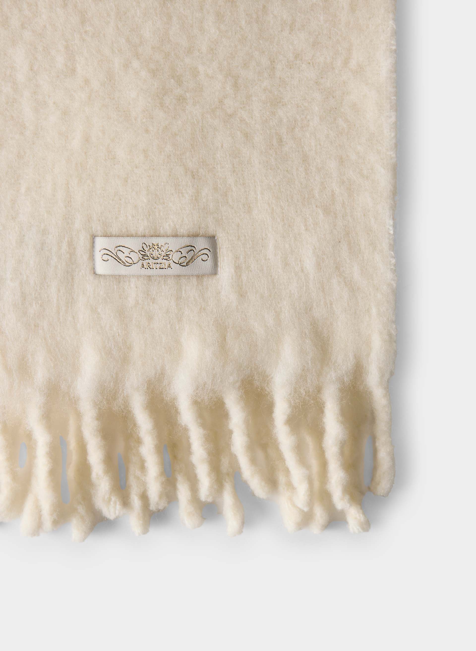 TWIST SKINNY SCARF | Aritzia