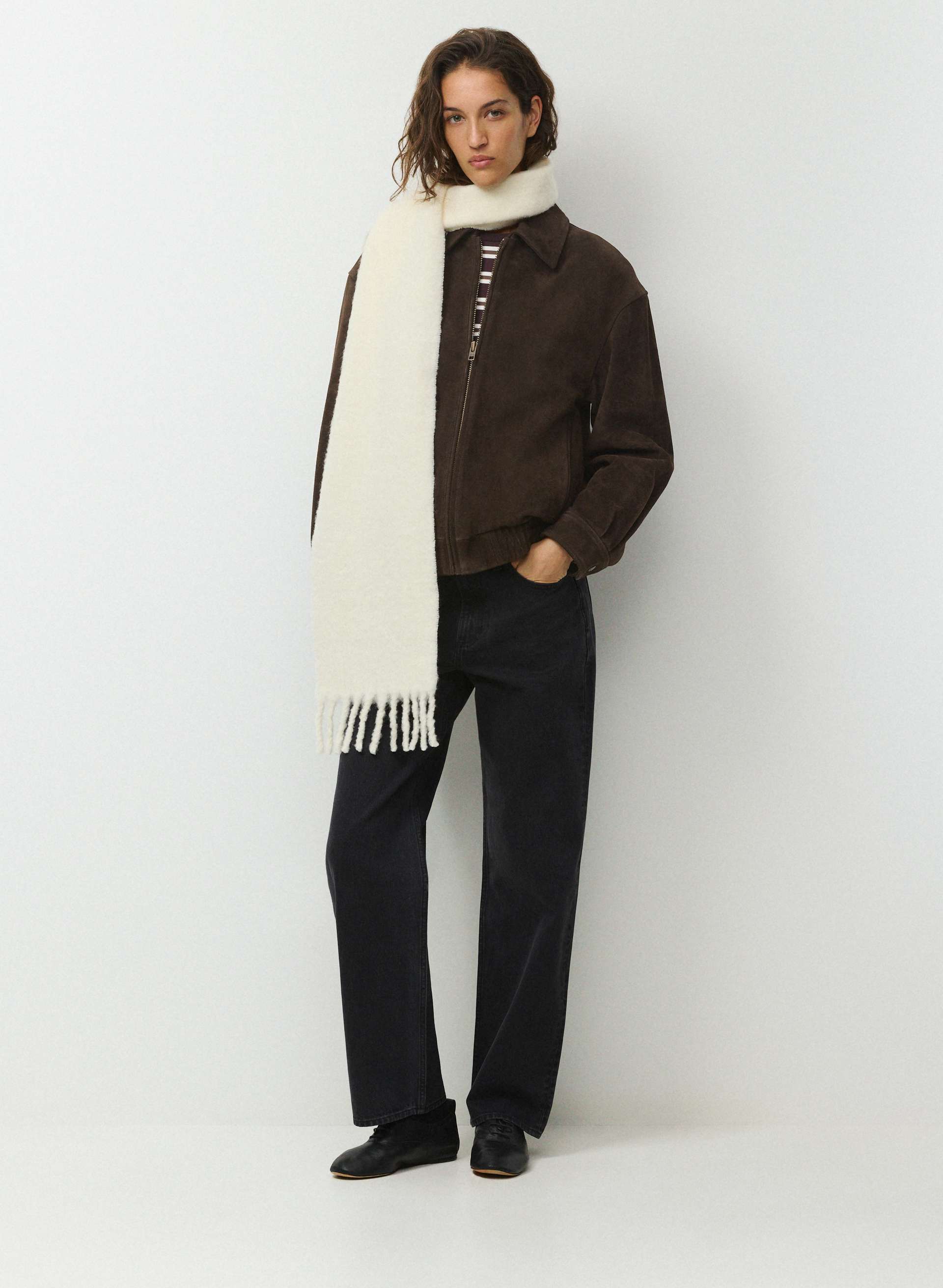 TWIST SKINNY SCARF | Aritzia