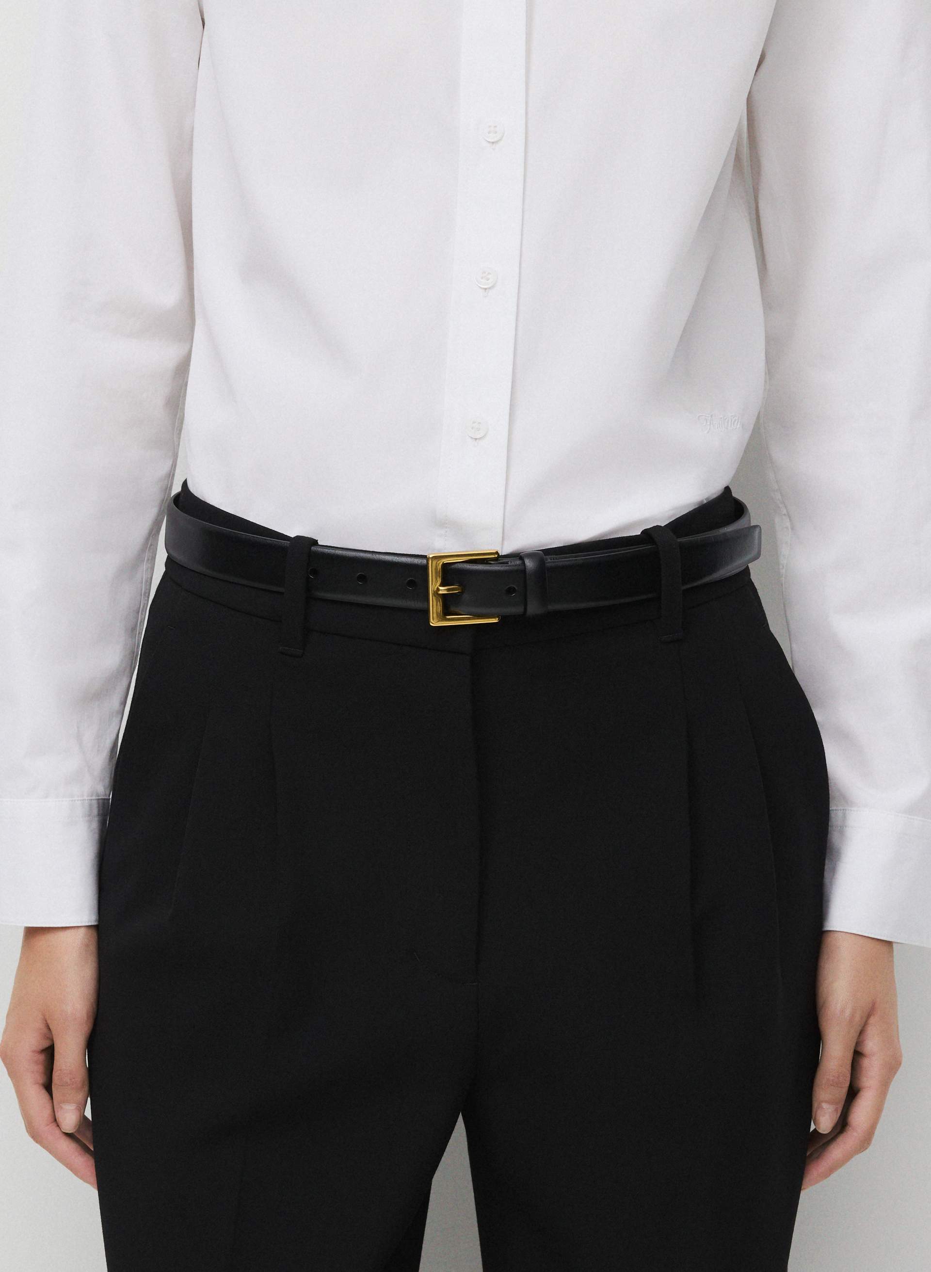 MYTHOS SOLID BRASS LEATHER BELT | Aritzia