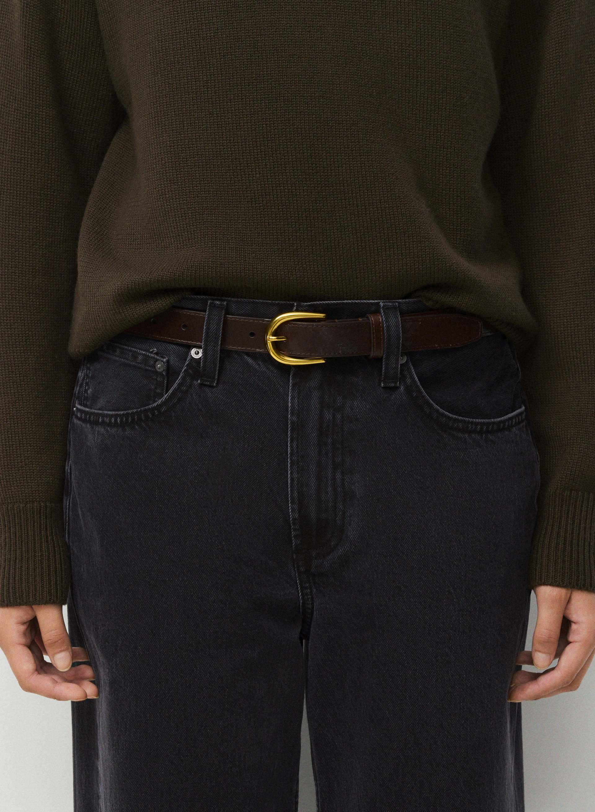 ACCENT SOLID BRASS BELT | Aritzia