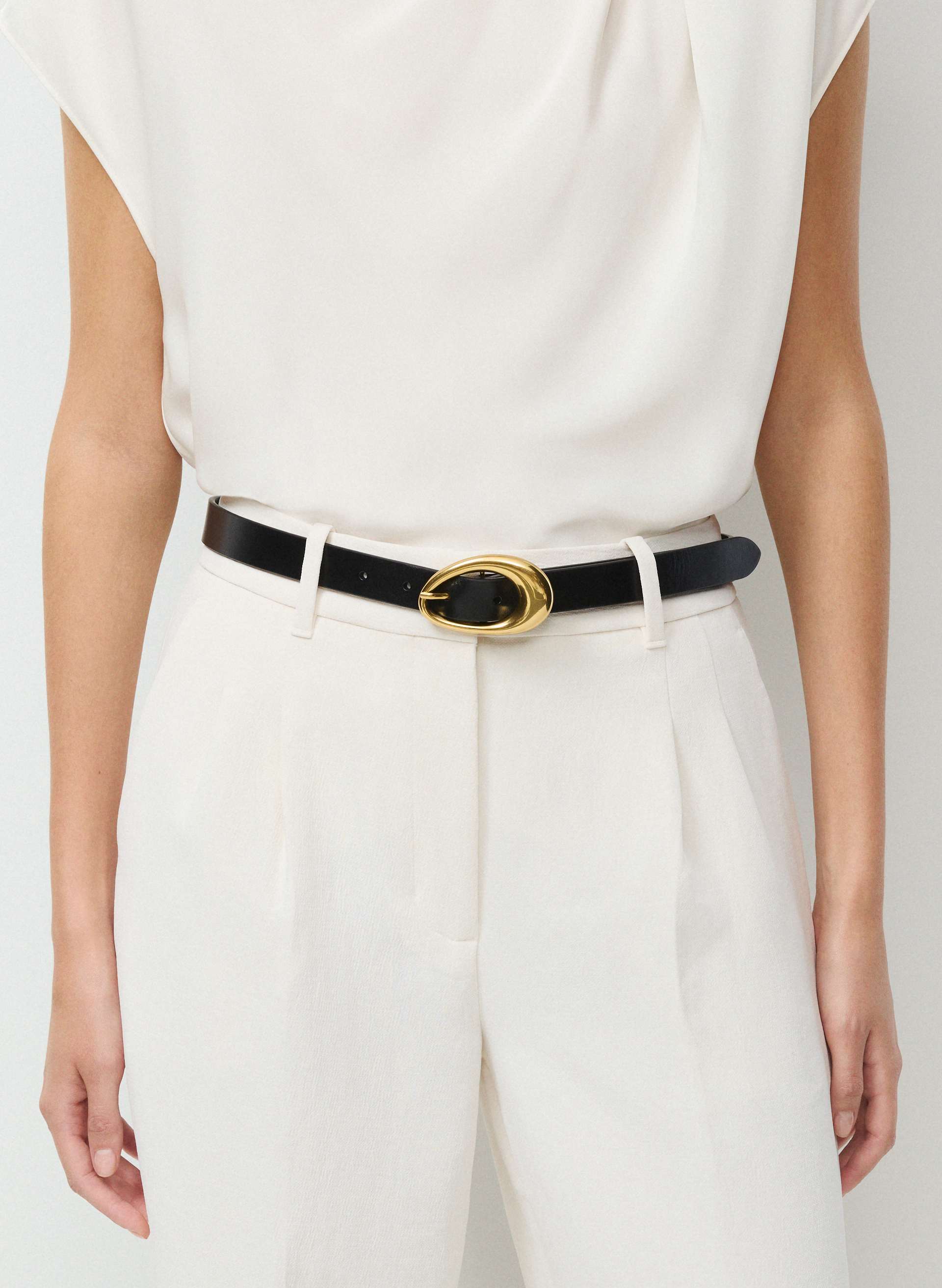 PERENNIAL SOLID BRASS LEATHER BELT | Aritzia