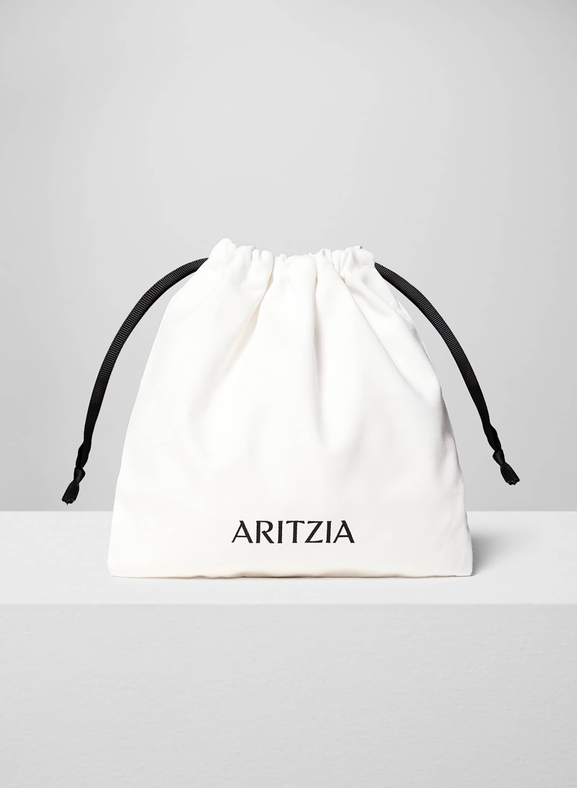 LEGENDARY SOLID BRASS LEATHER SLIM BELT | Aritzia