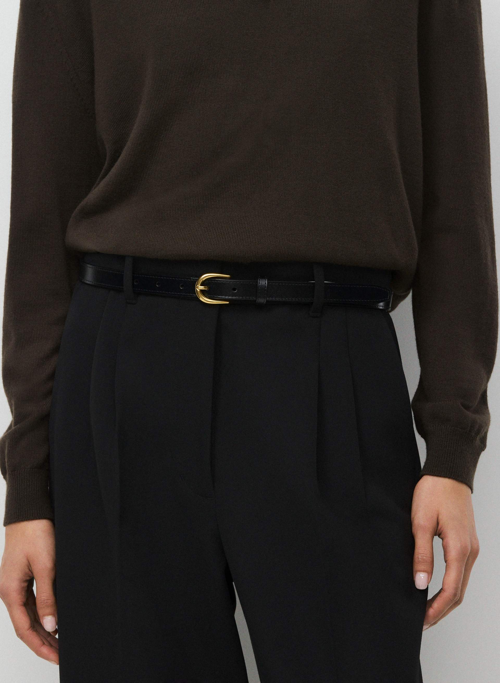 ACCENT SOLID BRASS SLIM BELT | Aritzia