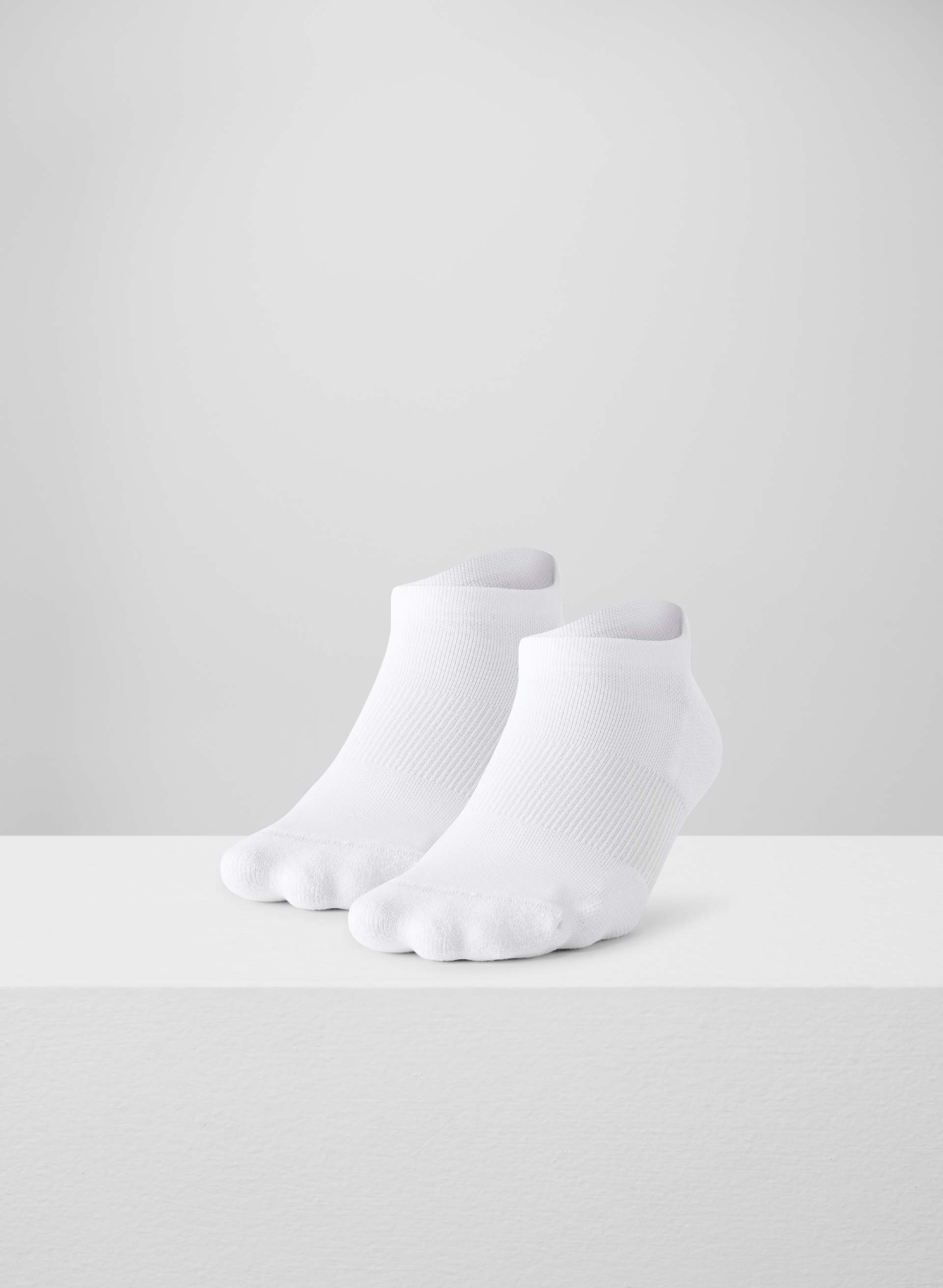 SOFTSET™ VELOCITY TAB LO-ANKLE SOCK 2-PACK | Aritzia