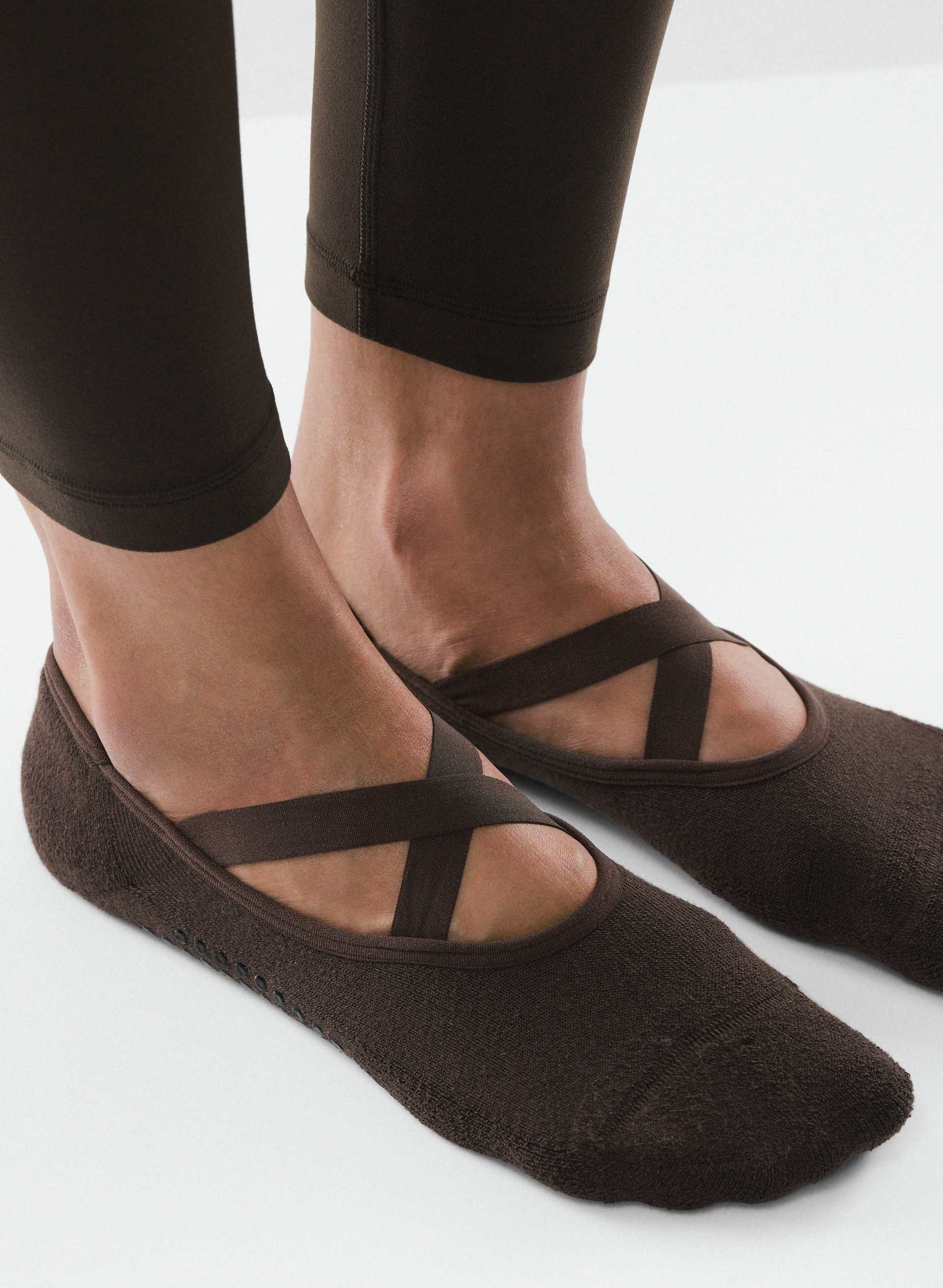 STABILITY GRIP NO-SHOW SOCK 2-PACK | Aritzia