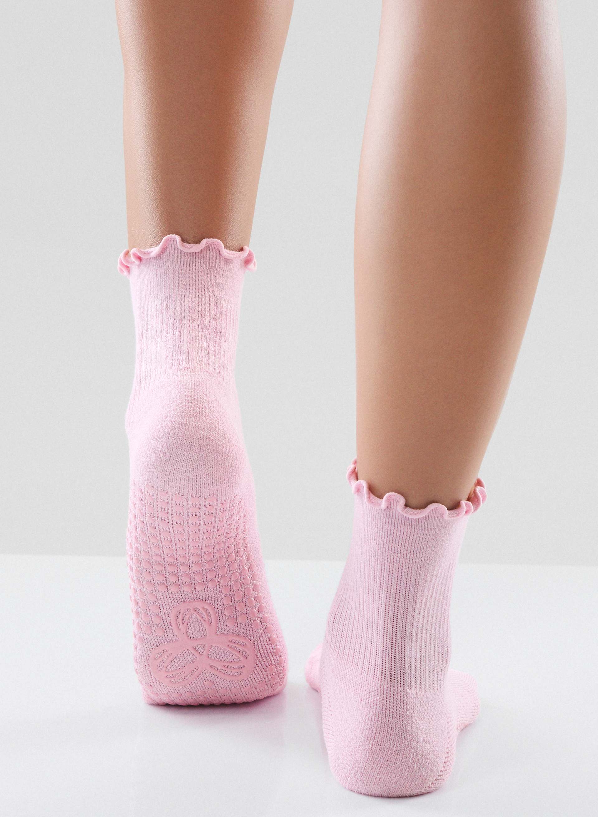 SOFTSET™ ARTICULATE GRIP ANKLE SOCK 2-PACK | Aritzia