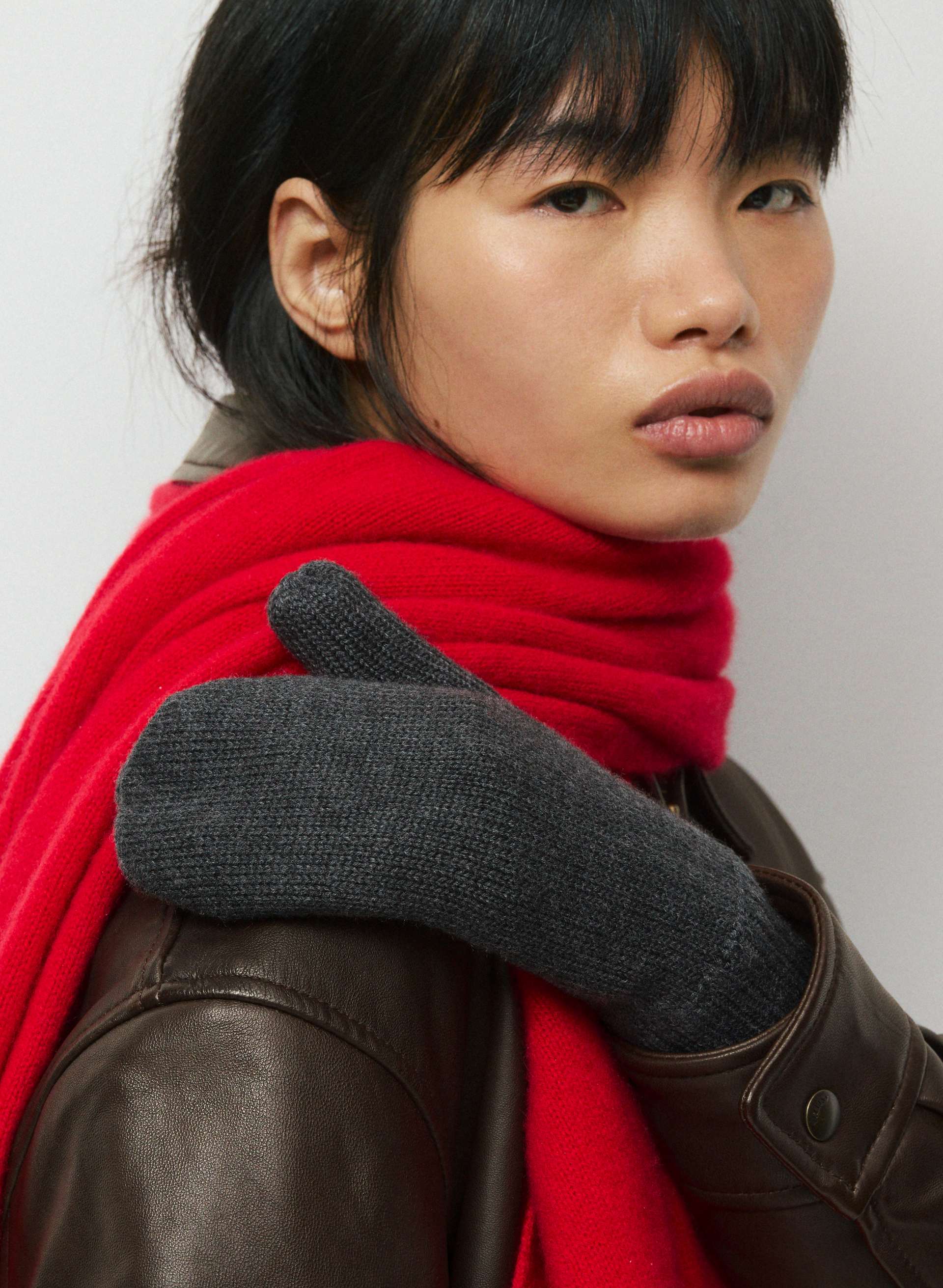 BUNDLE MITTEN | Aritzia