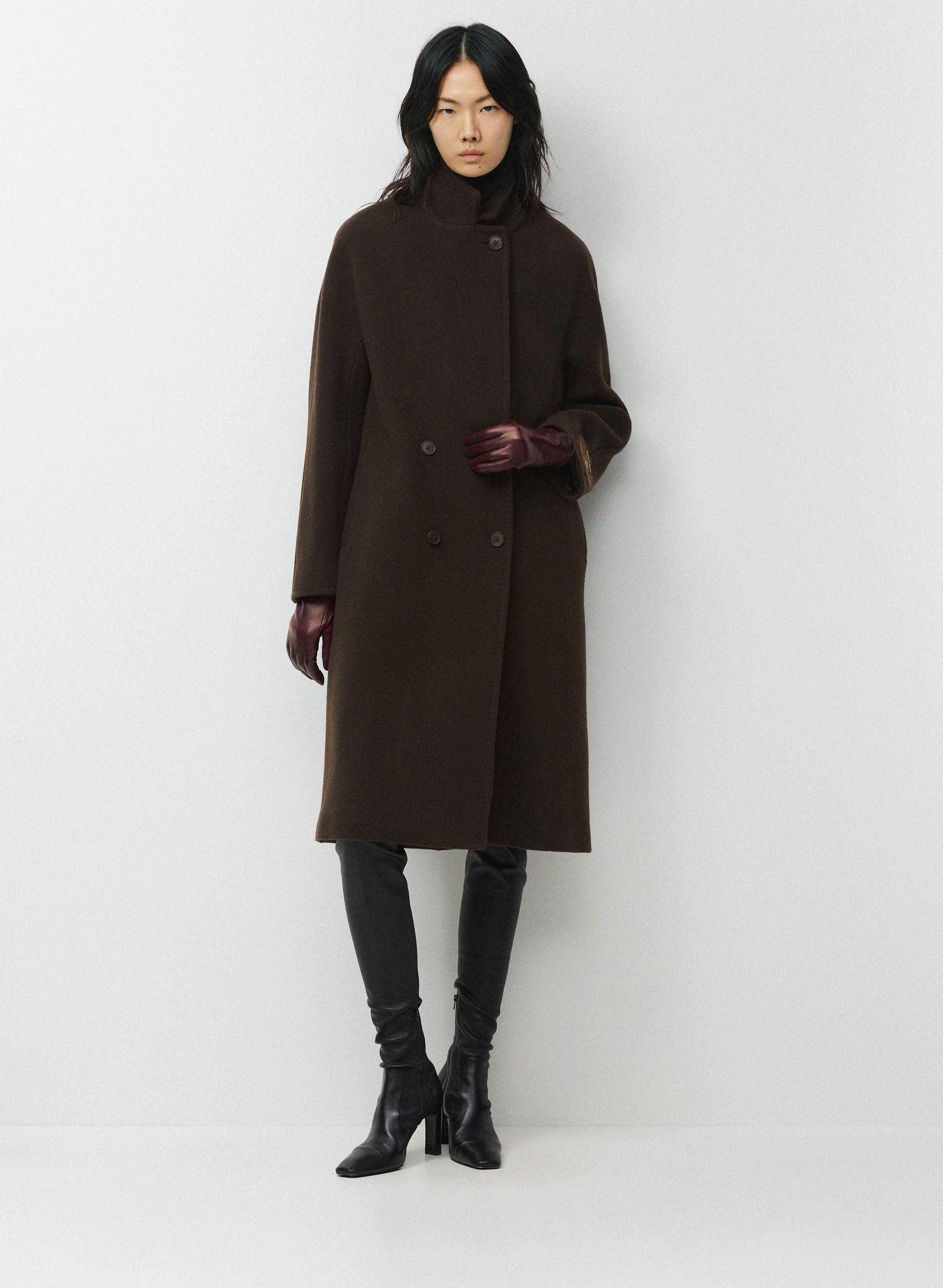 RENOWN LEATHER GLOVES - Tech-friendly nappa leather gloves with cashmere lining. 