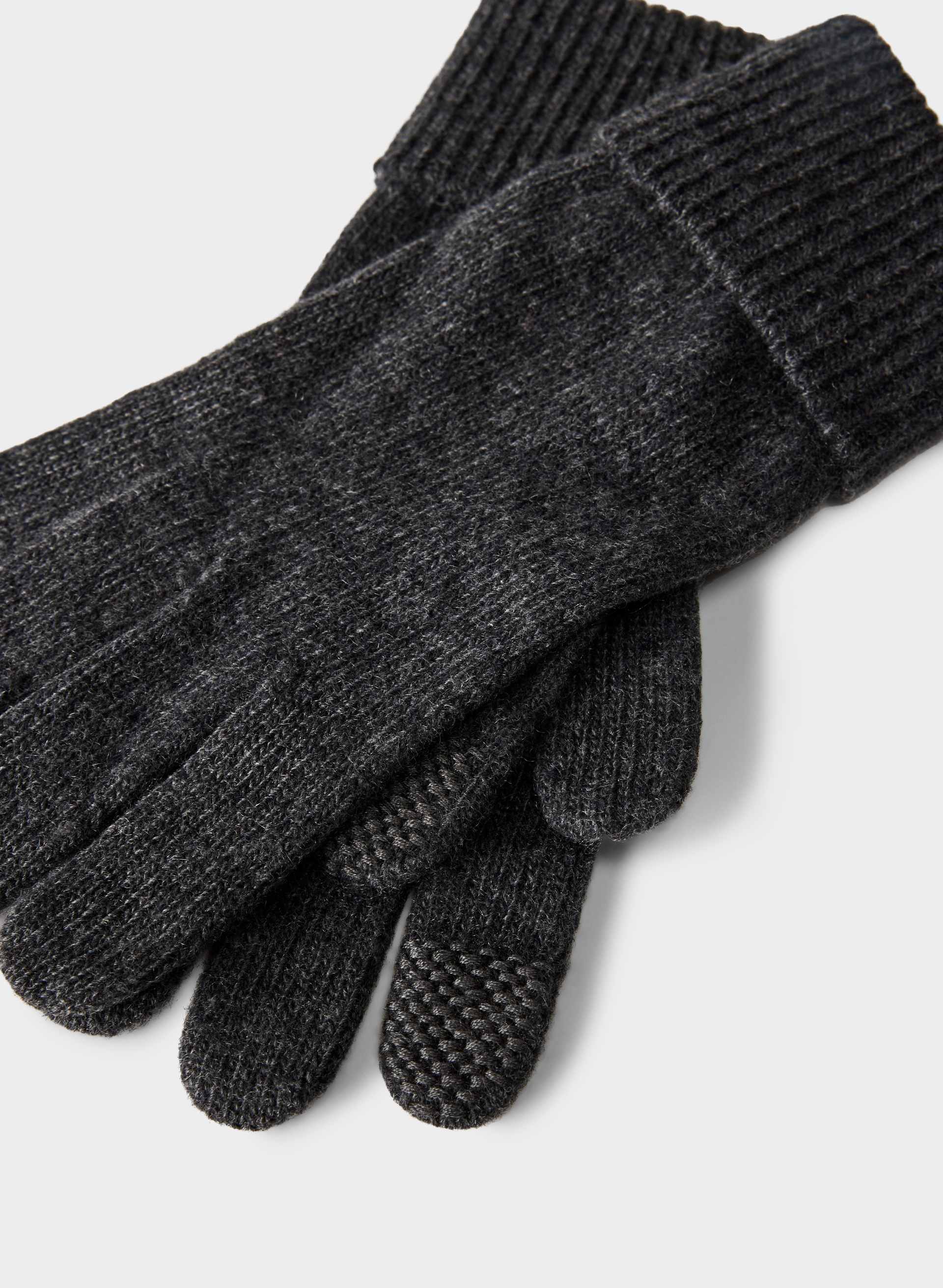 CASHMERE EXALT TECH GLOVES | Aritzia