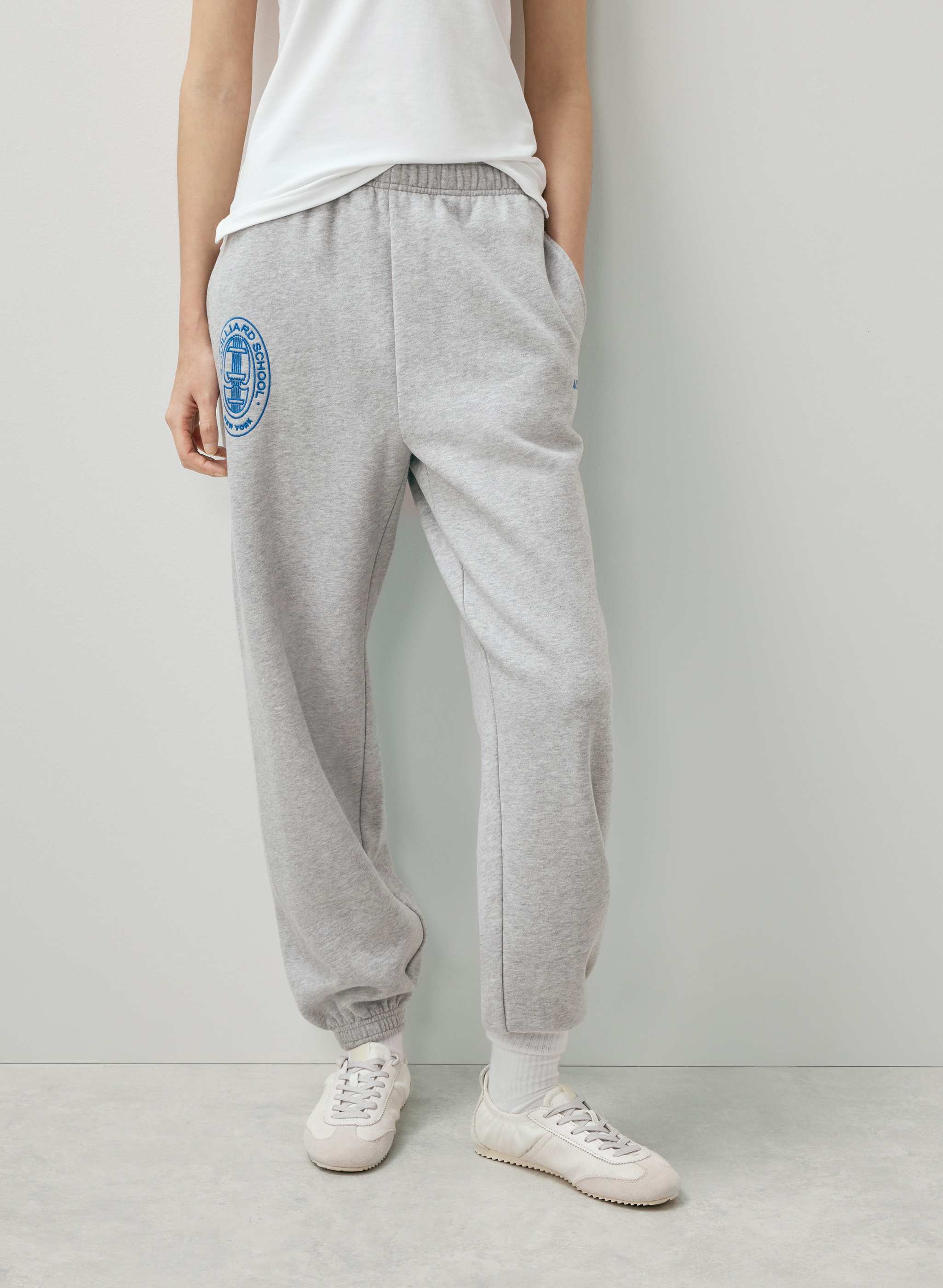 JUILLIARD X COZY SWEATFLEECE MEGA JOGGER - Limited-edition oversized fleece joggers with The Juilliard School graphic. 