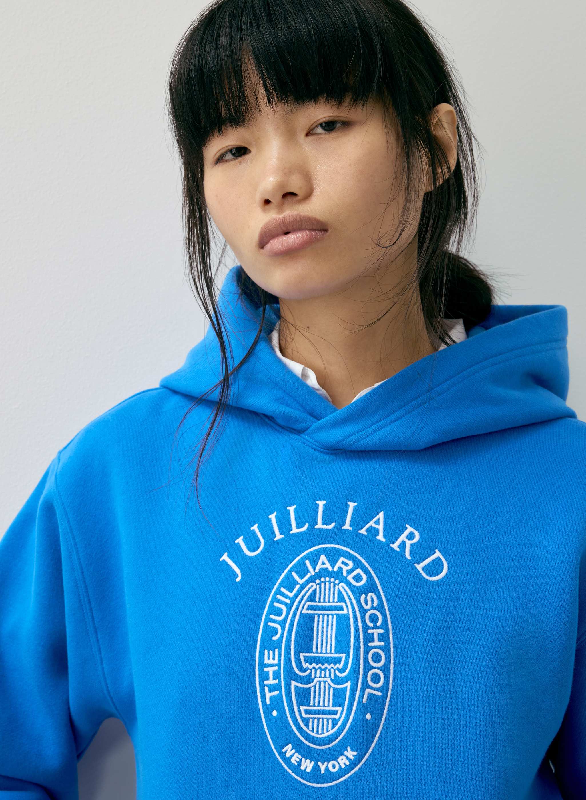 JUILLIARD X COZY SWEATFLEECE PERFECT HOODIE - Limited-edition classic fan-favourite fleece pullover hoodie with The Juilliard School graphic. 