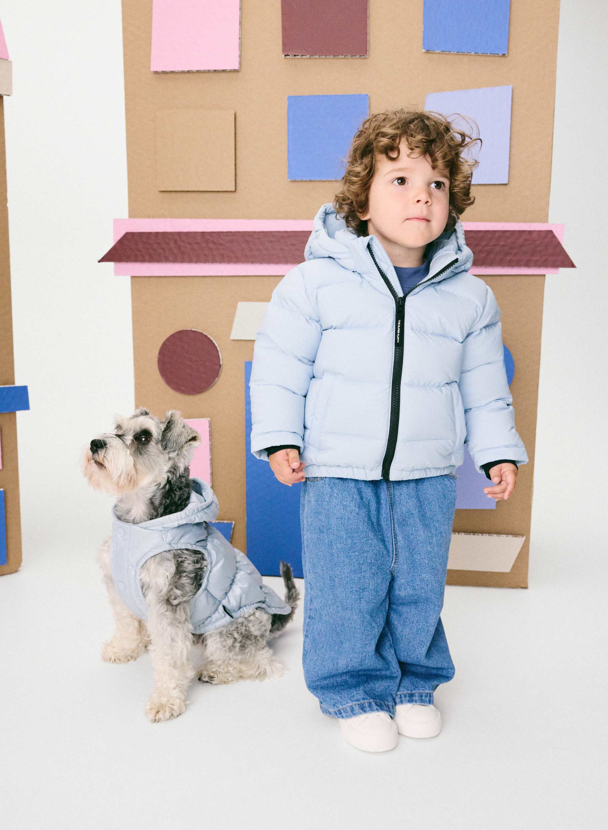 MANTEAU THE SUPER BABY PUFF™ - TISSU CLIMATTE™ - Manteau bouffant hydrofuge pour bébé en tissu cliMATTE™ japonais et en duvet de première qualité offrant un facteur de gonflement de 800 et plus. 