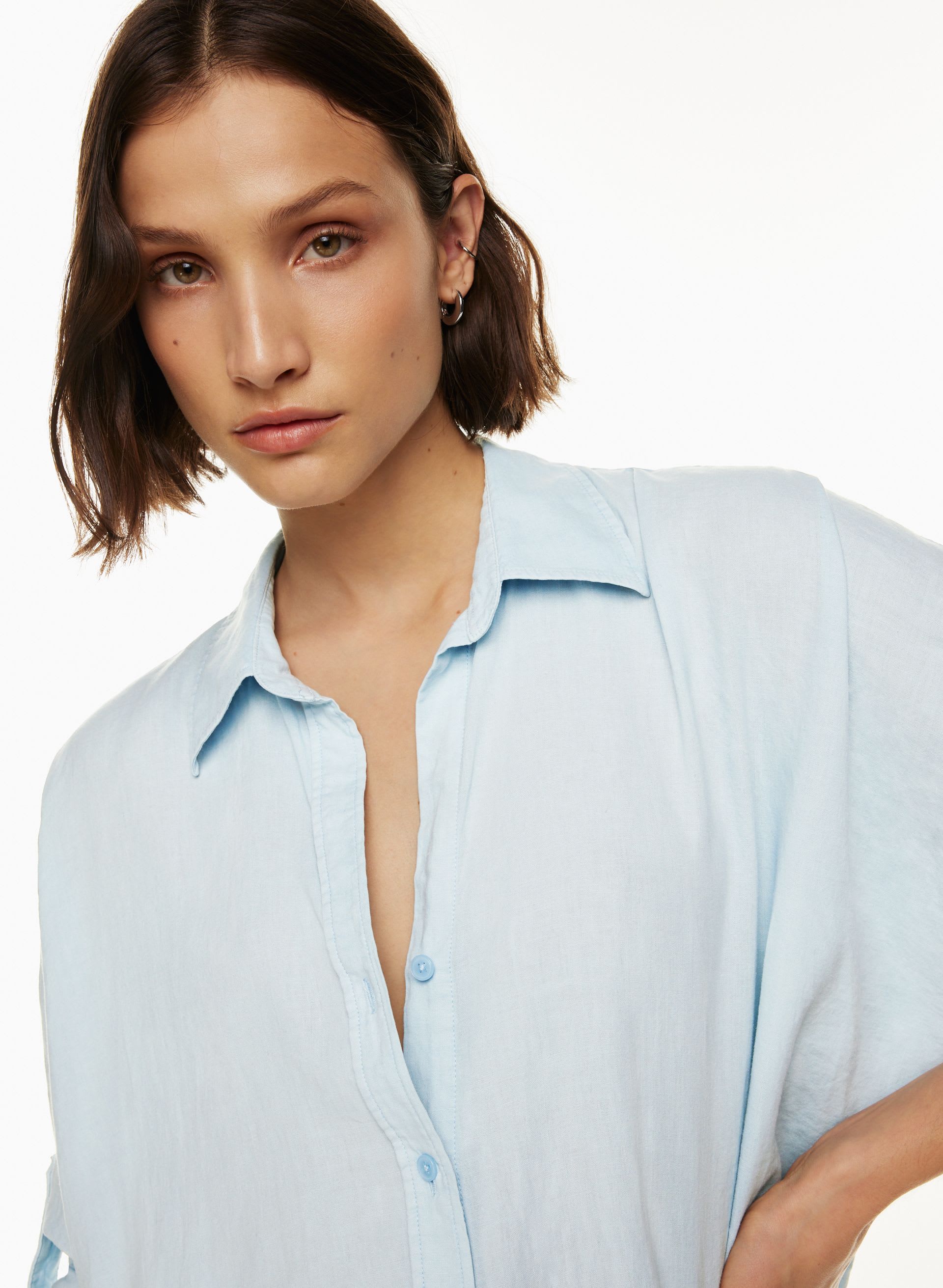 ROONEY LINEN SHIRT | Aritzia