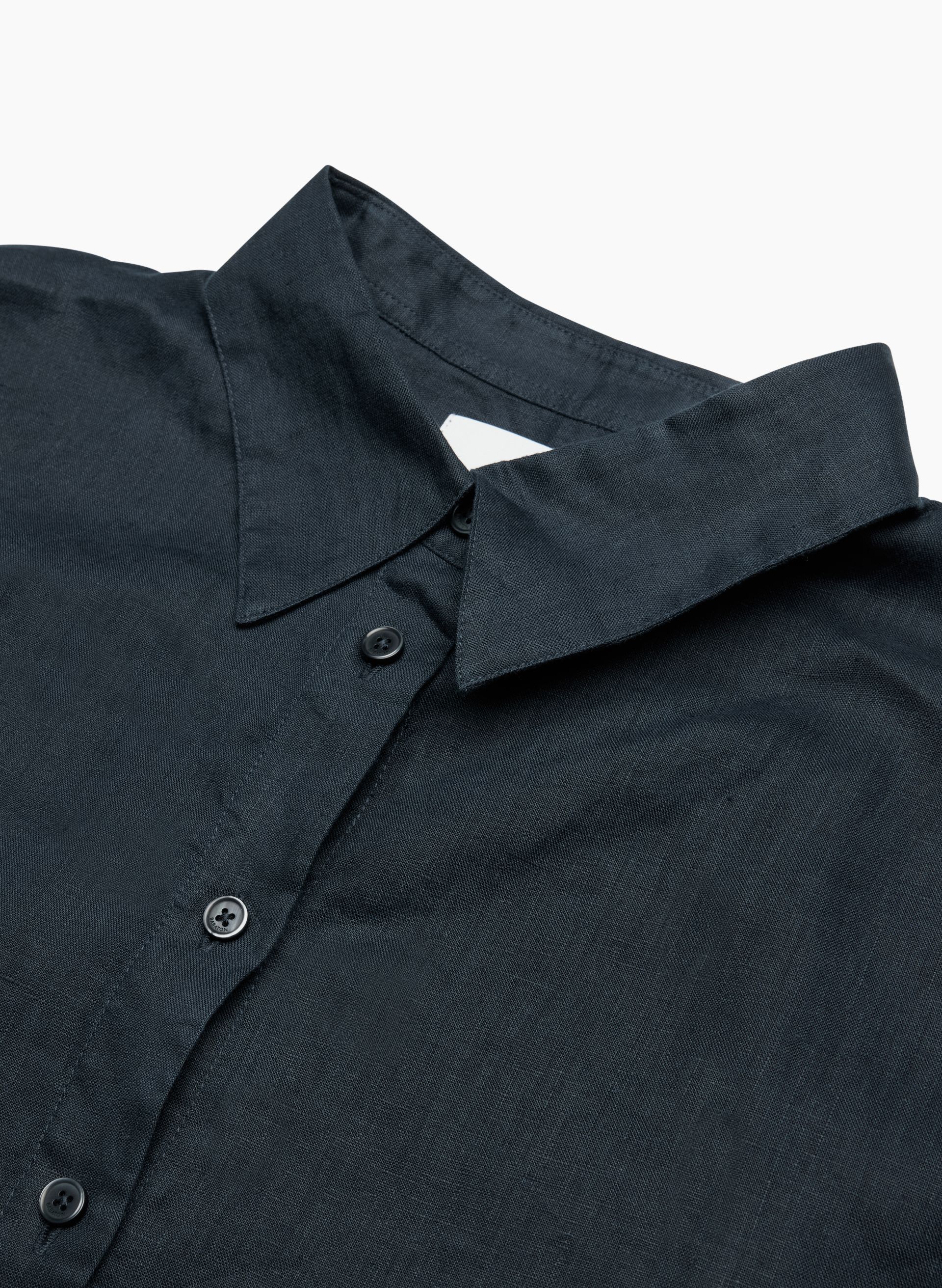 ESSENTIAL LINEN RELAXED SHIRT | Aritzia