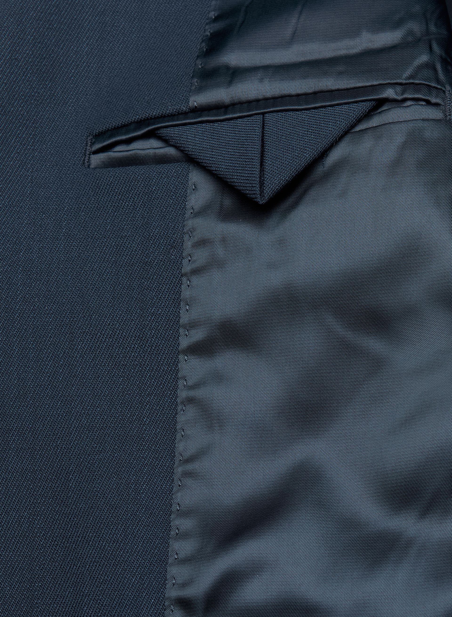 NEW AGENCY BLAZER | Aritzia
