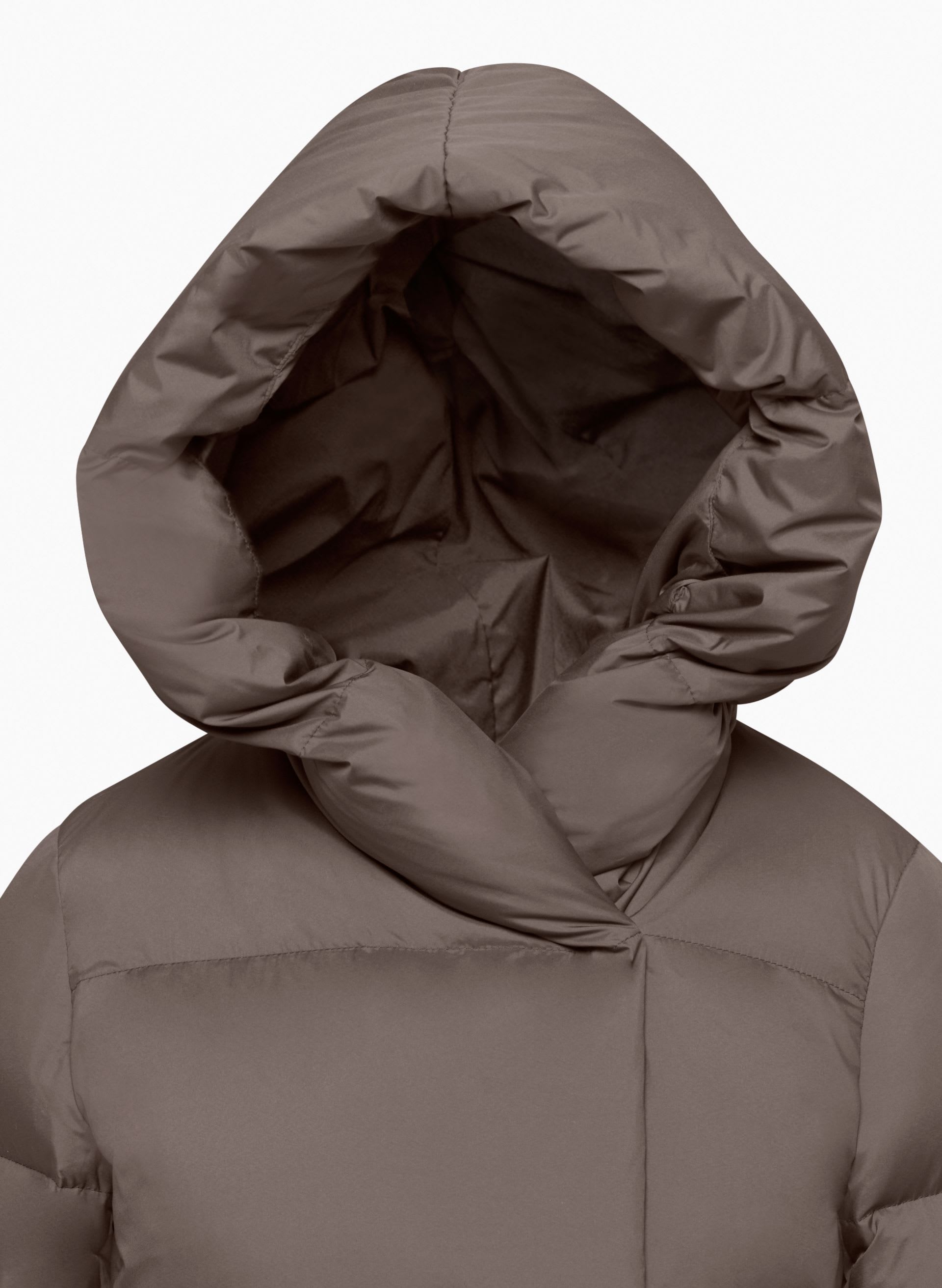 THE DUVET PUFFER SHORT | Aritzia