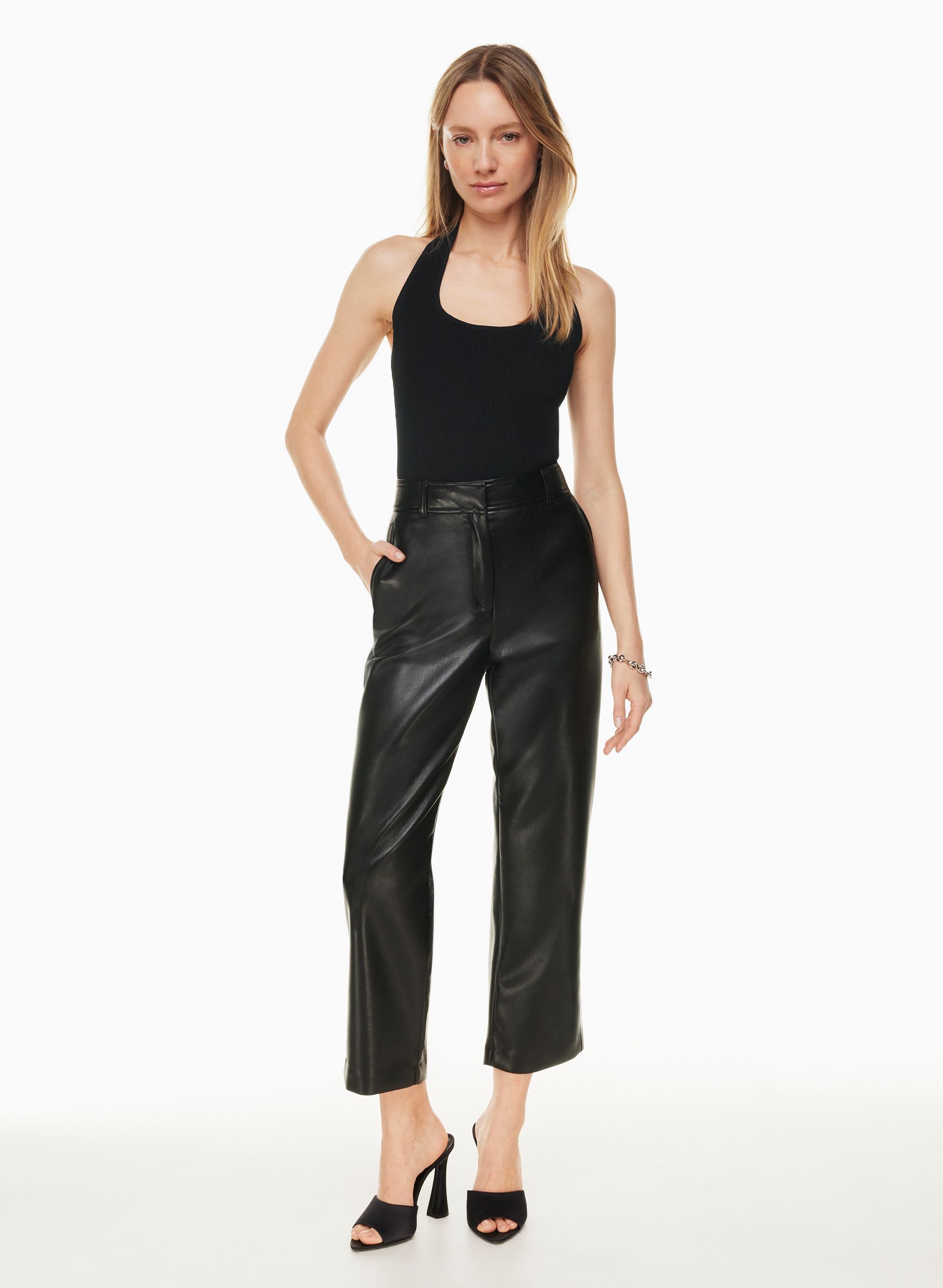 PANTALON ÉCOURTÉ COMMAND | Aritzia