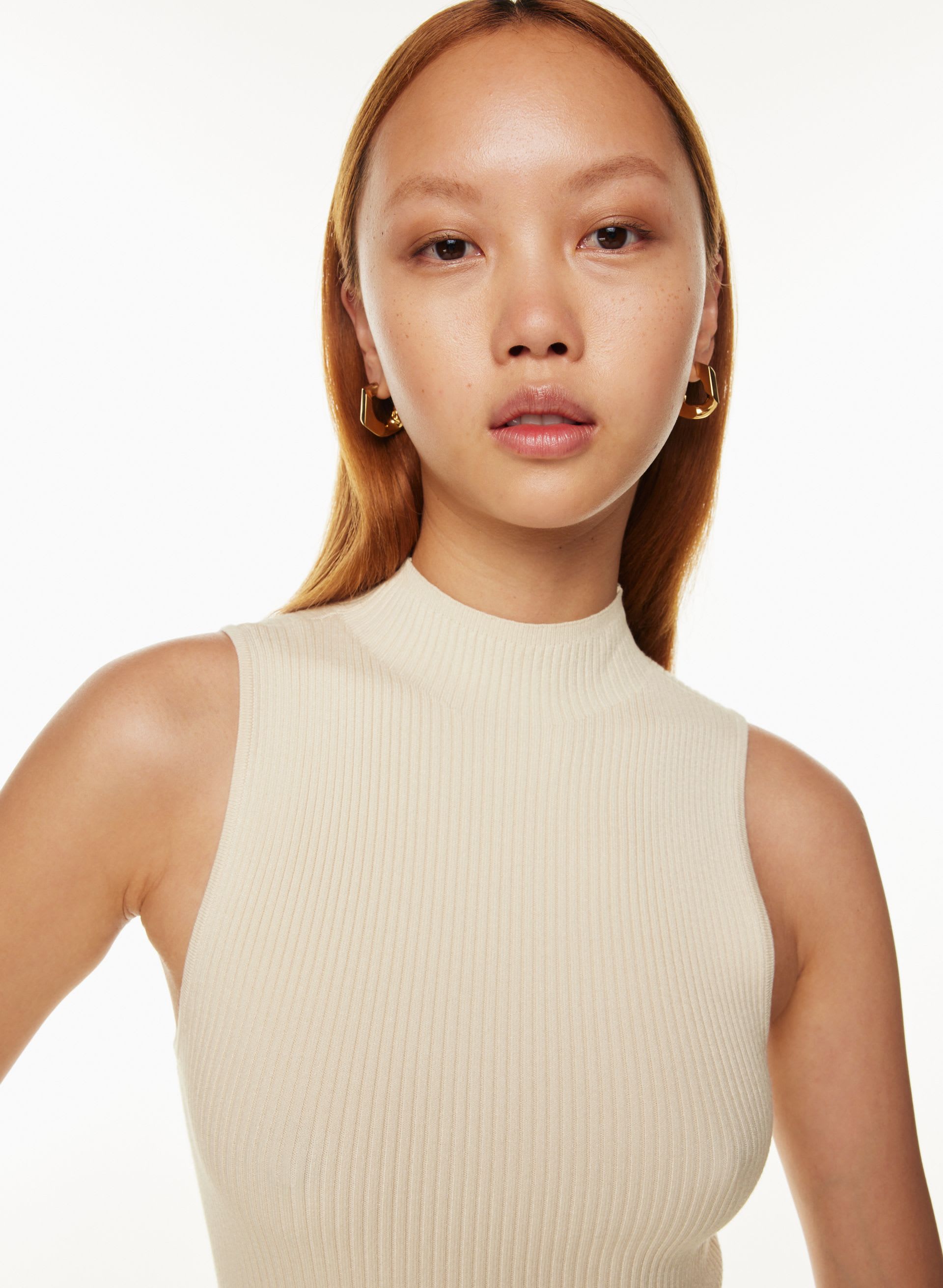 ROBE SANS MANCHES COMPOSE | Aritzia