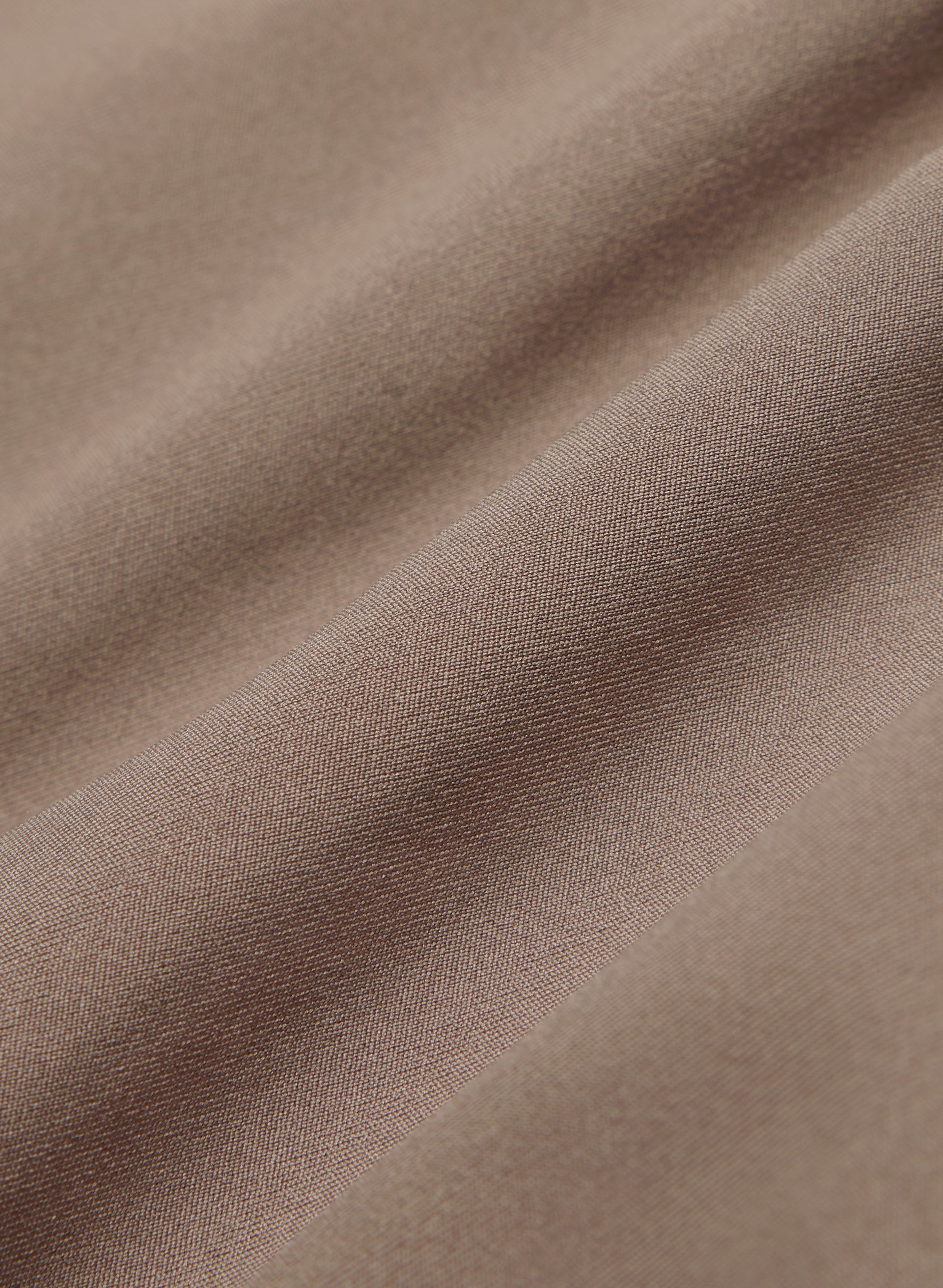 TNASLEEK™ UPLIFT TANK | Aritzia