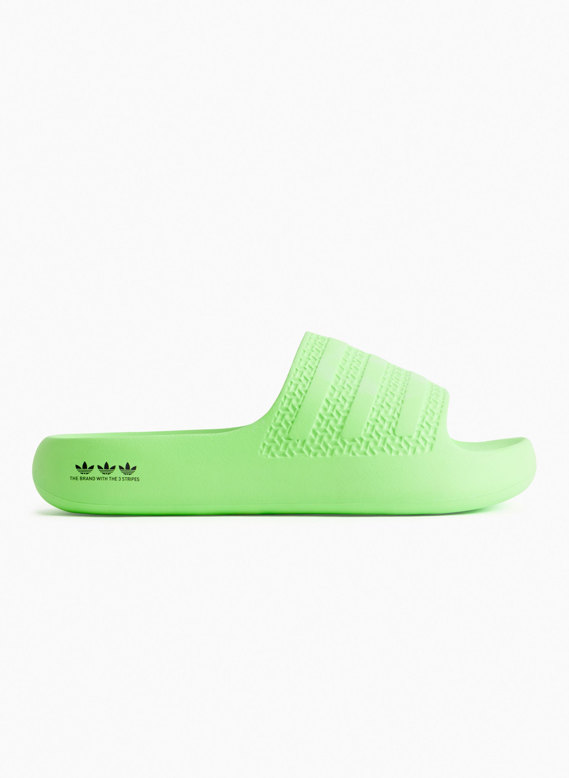 ADILETTE AYOON | Aritzia