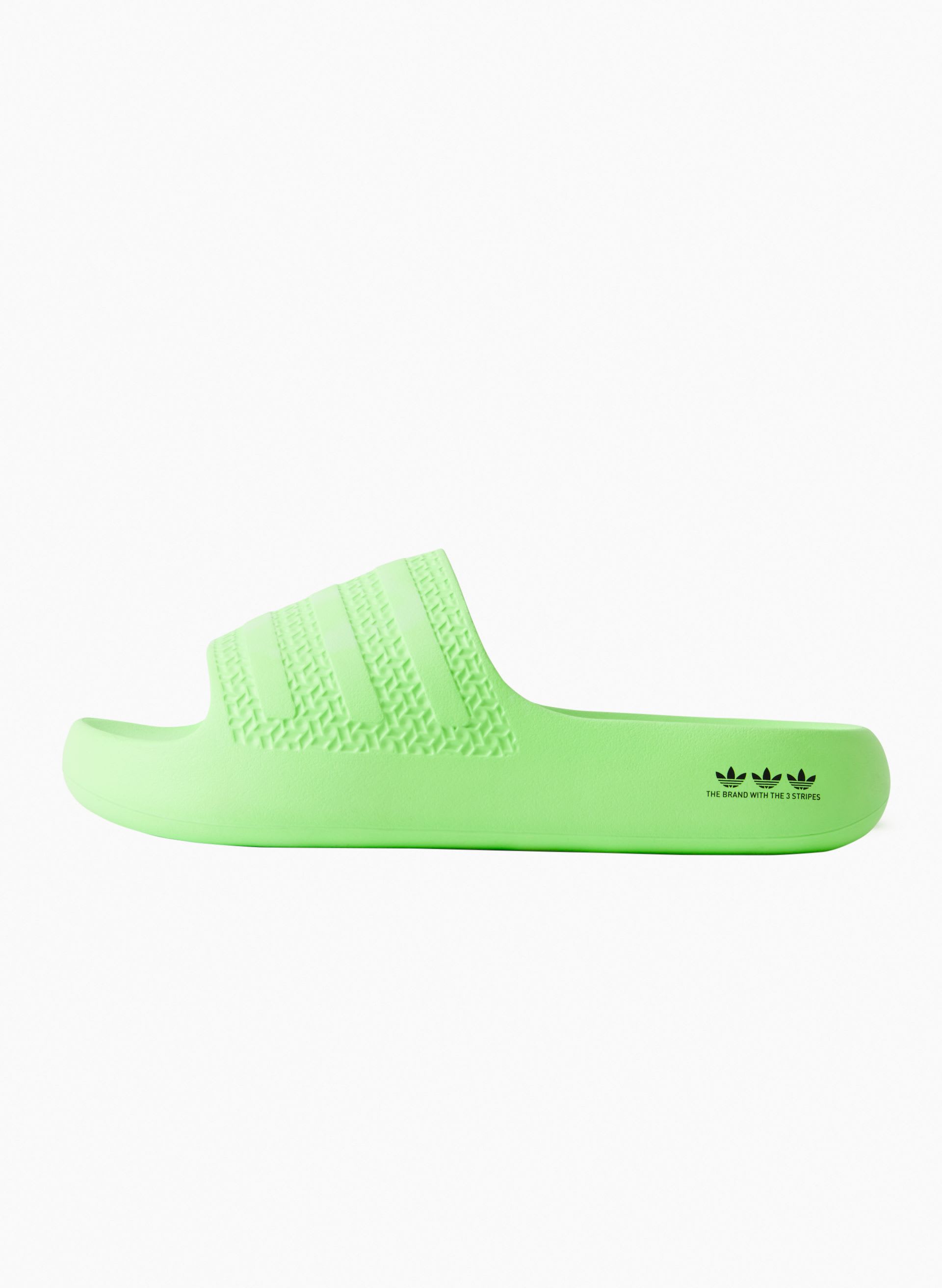 ADILETTE AYOON | Aritzia