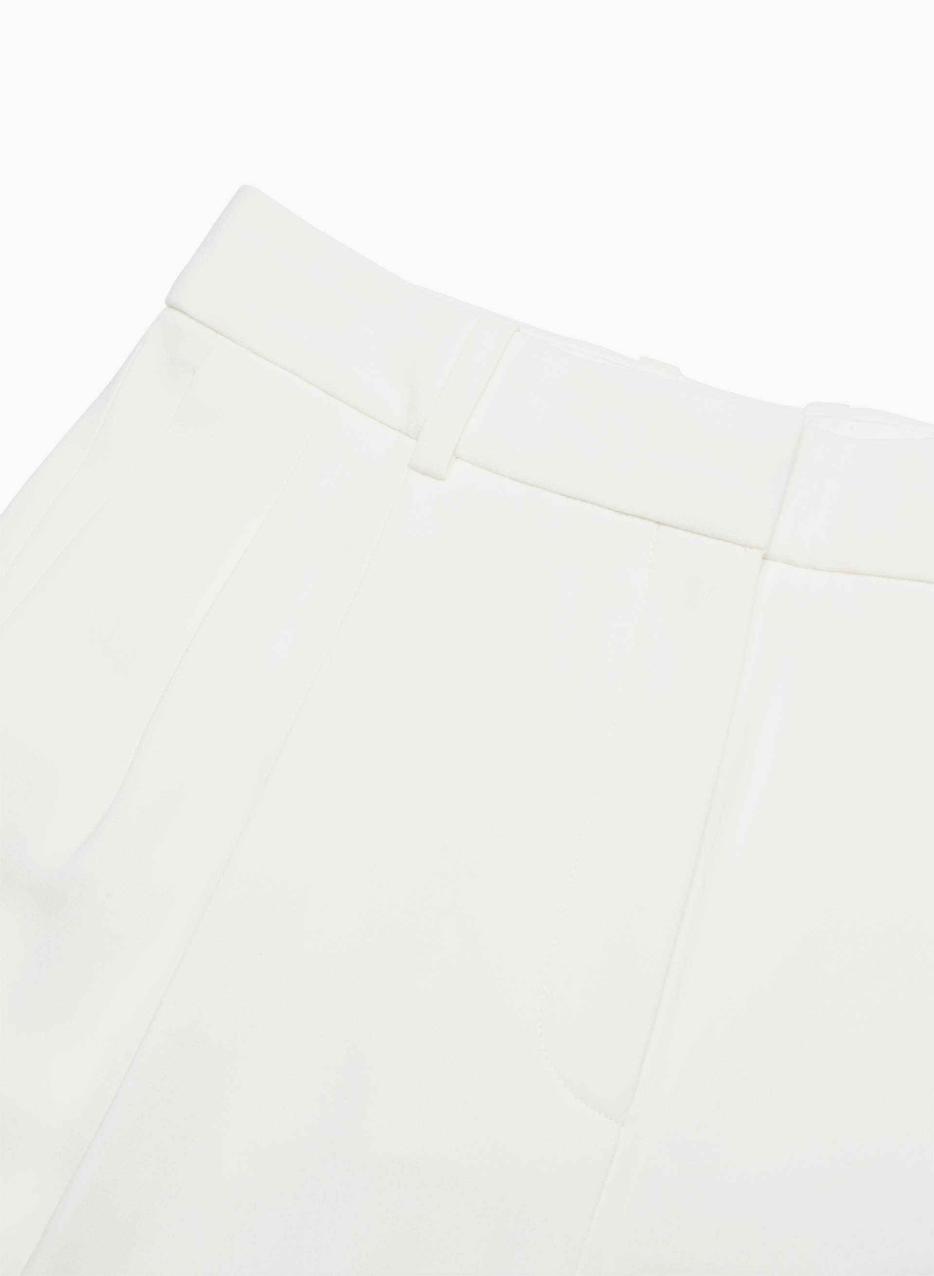 PANTALON PLISSÉ ÉCOURTÉ | Aritzia