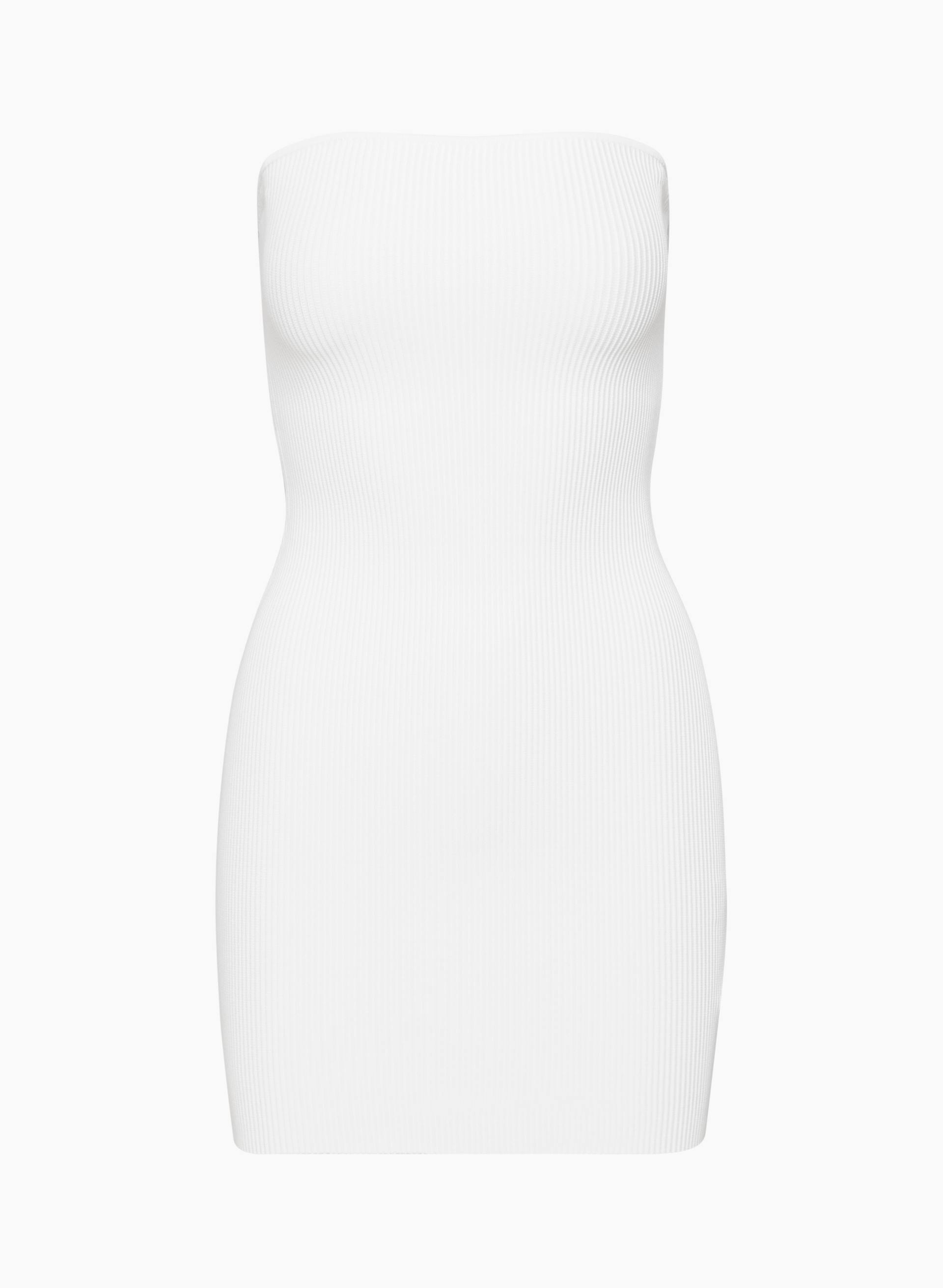 ROBE-HOUSSE EN TRICOT SCULPTANT | Aritzia