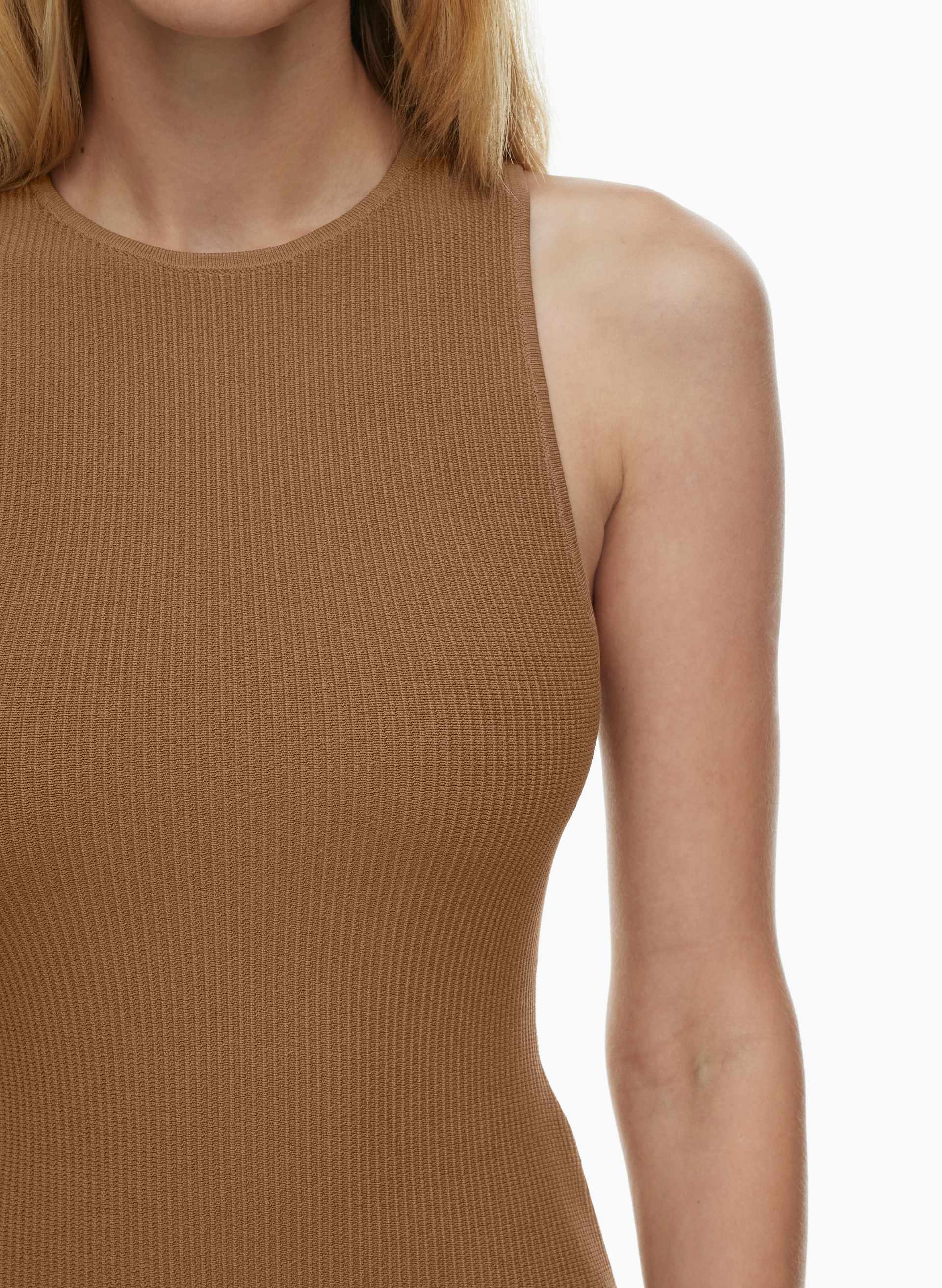 MINIROBE À DOS NAGEUR EN TRICOT SCULPTANT | Aritzia