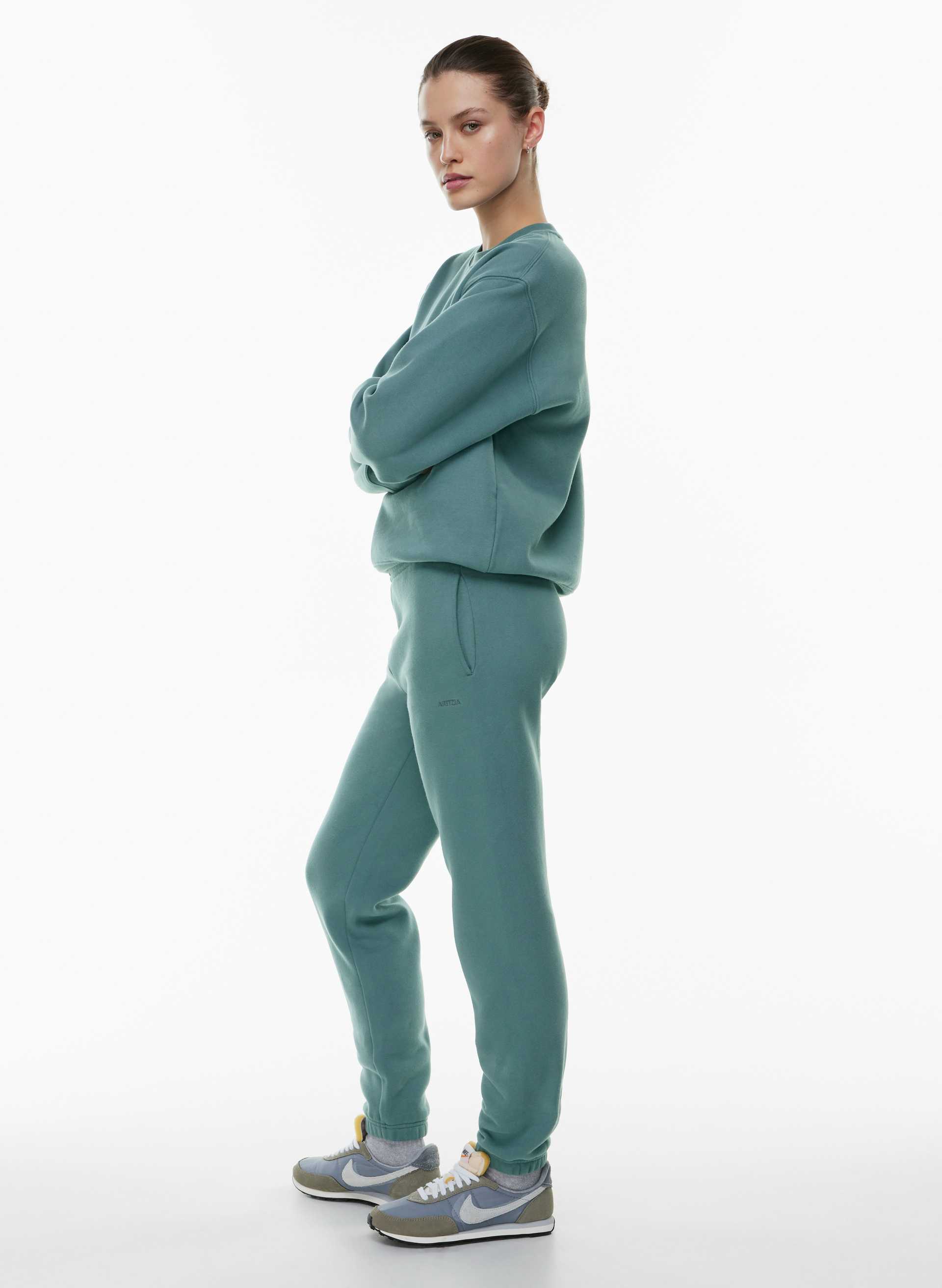 COZY FLEECE NEW PERFECT SWEATPANT | Aritzia