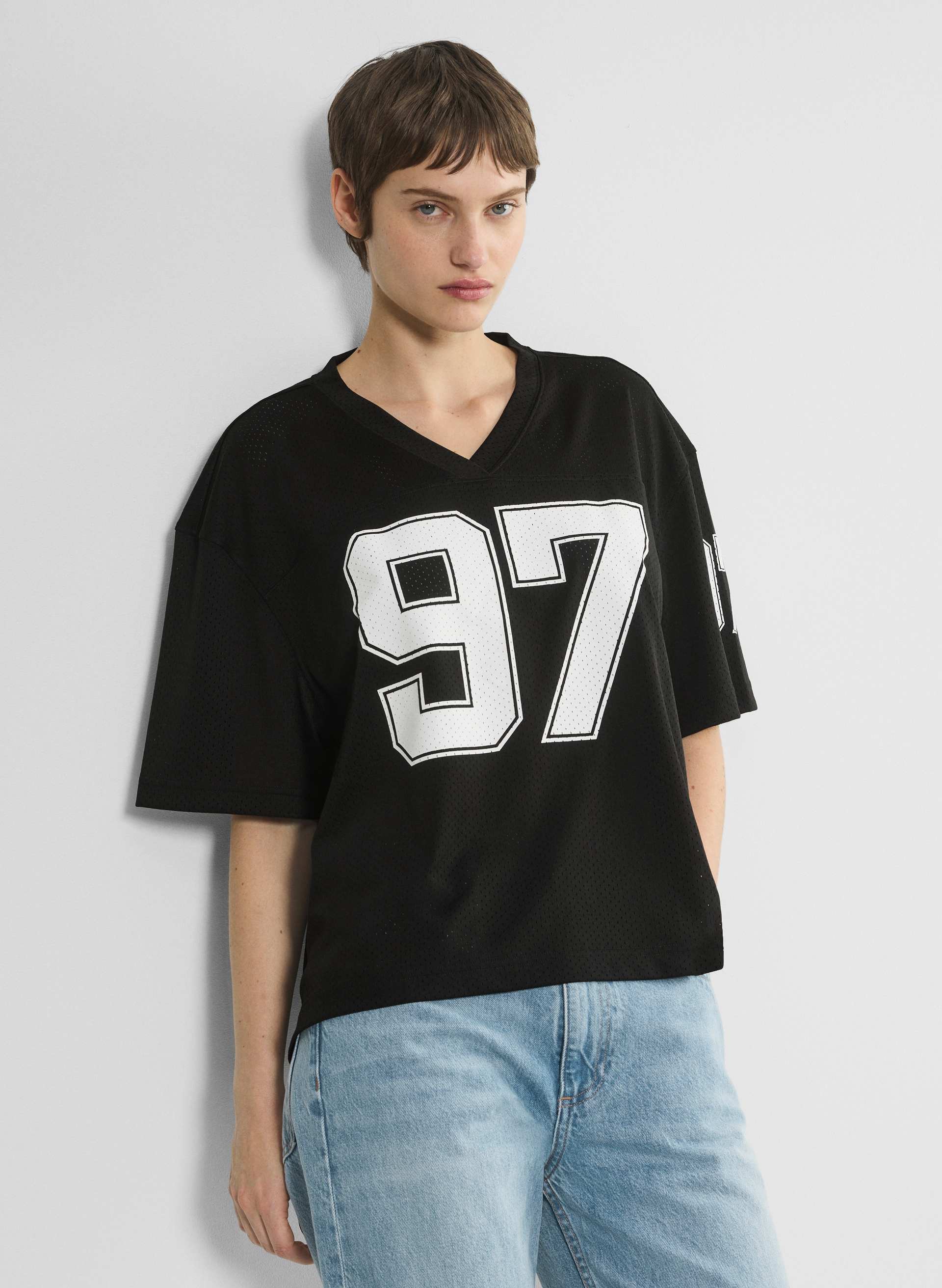 COURT MESH™ ENDGAME JERSEY | Aritzia
