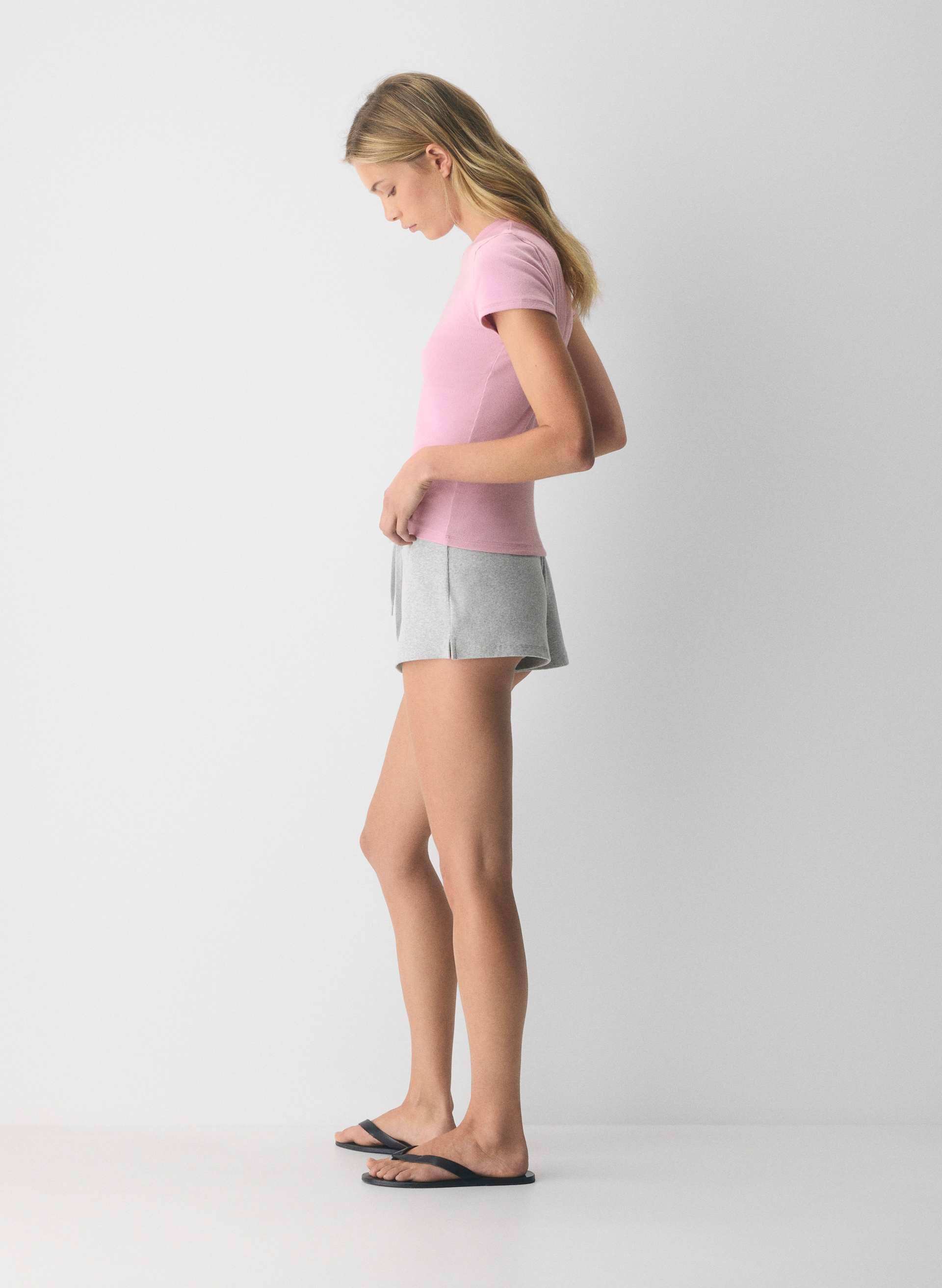  T-SHIRT TUNE - HOMESTRETCH™ CÔTELÉ | Aritzia