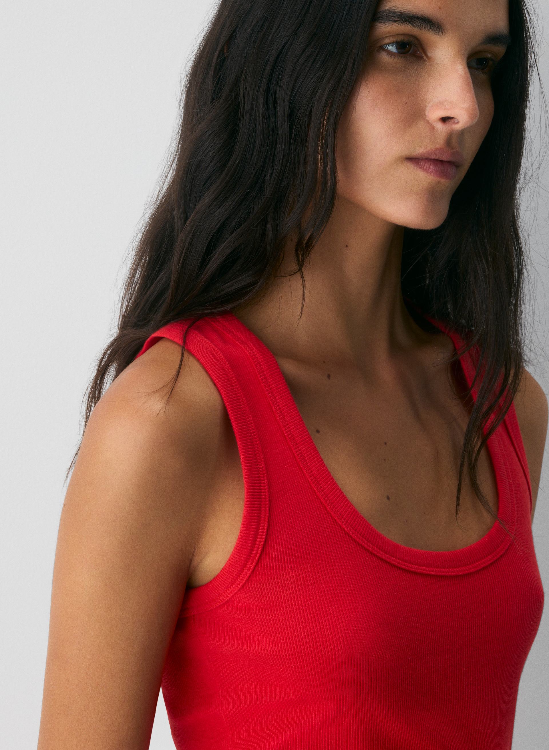  DÉBARDEUR VINYL - HOMESTRETCH™ CÔTELÉ | Aritzia