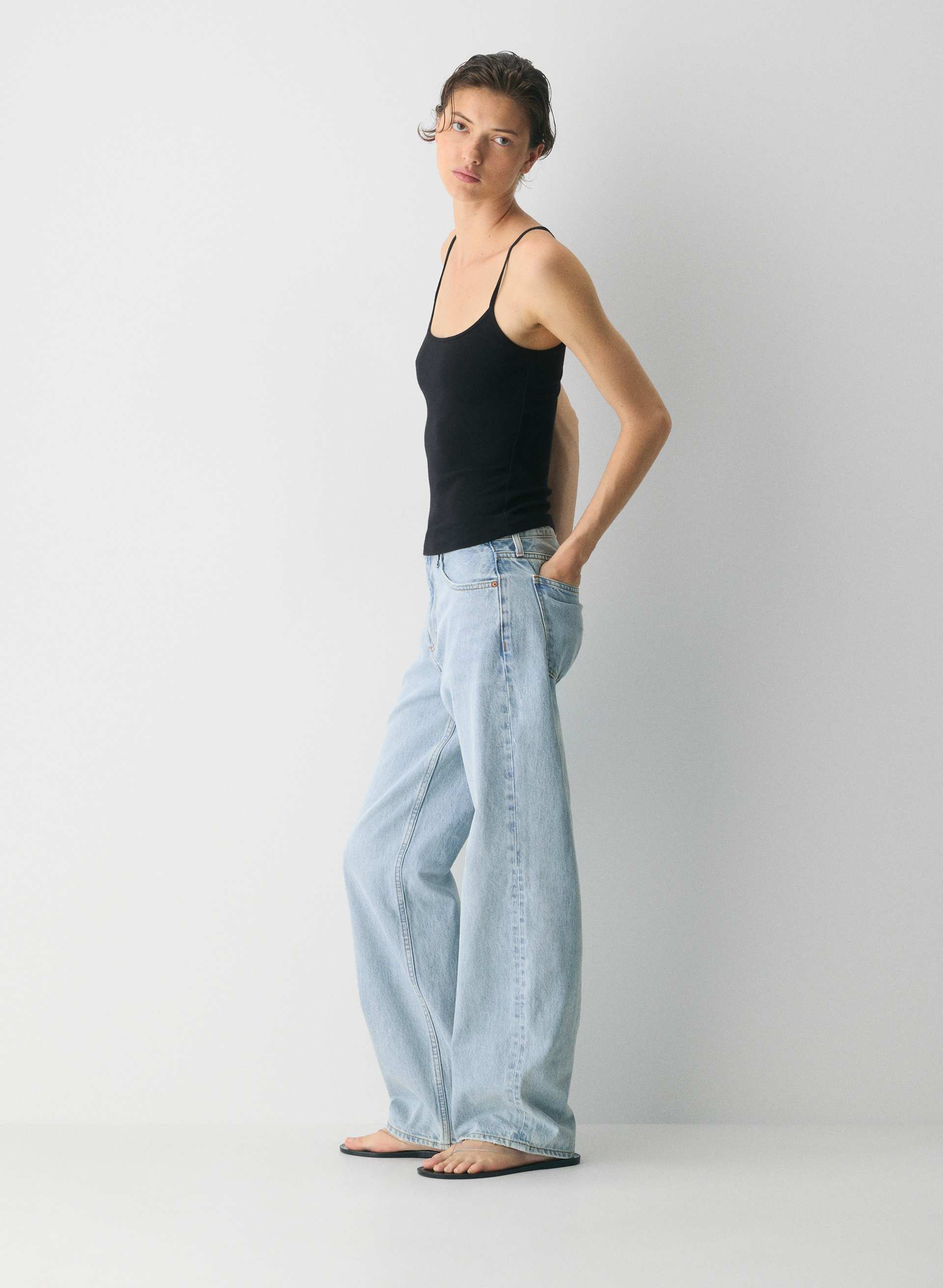 HOMESTRETCH™ RIB UNIVERSAL CAMI TANK | Aritzia