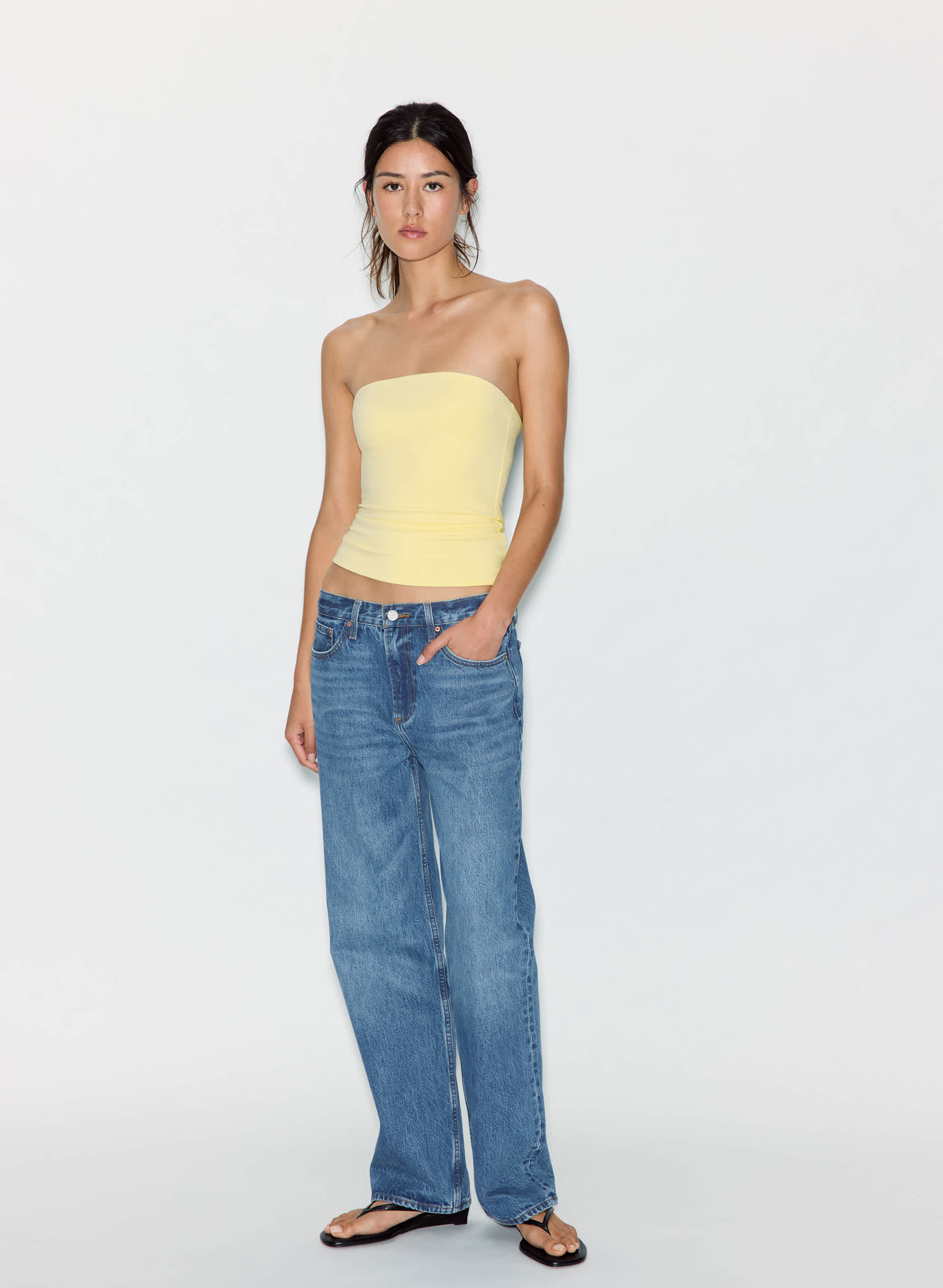 CASUAL CONTOUR APPEAL TUBE TOP | Aritzia