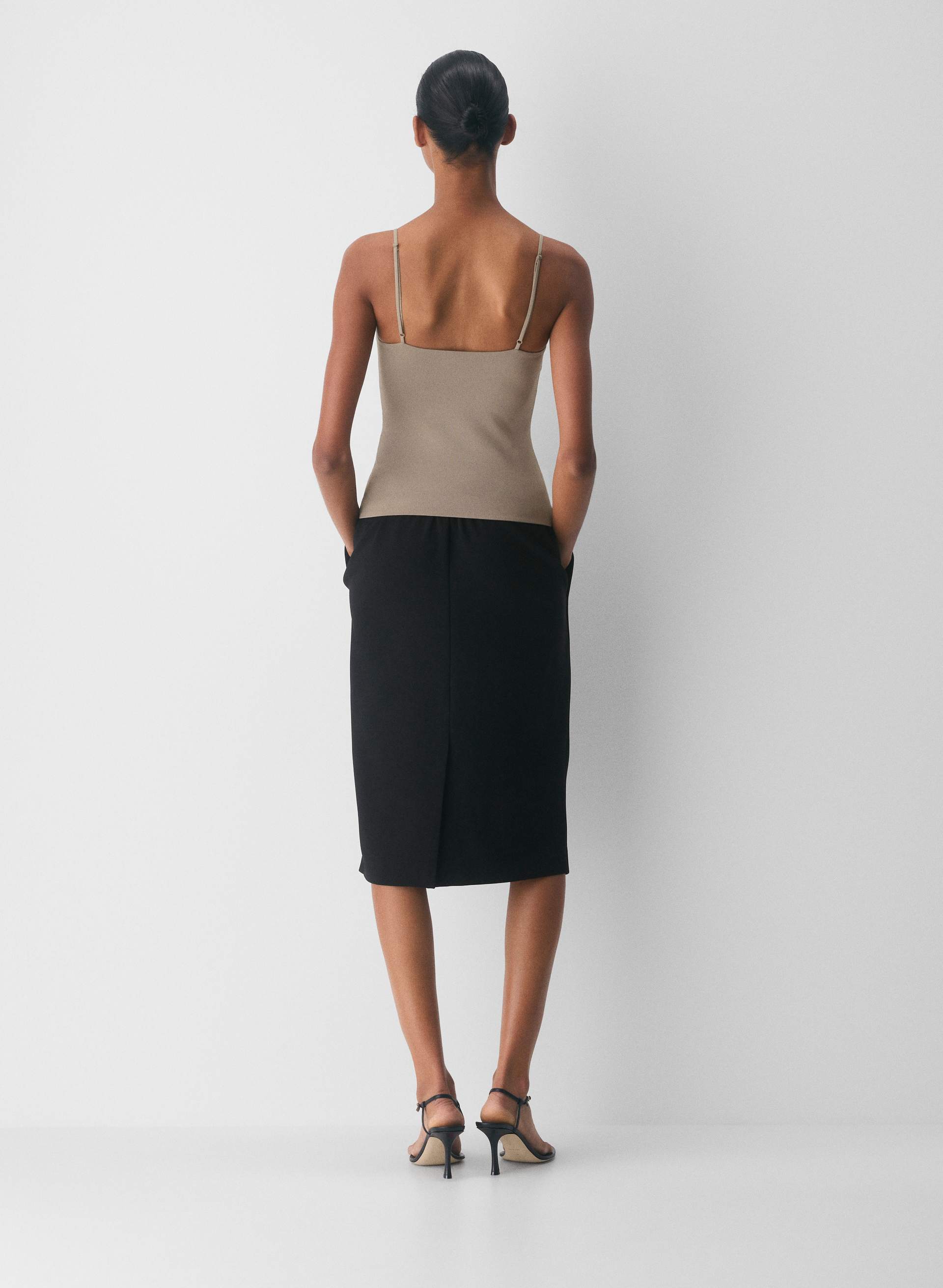 ORIGINAL CONTOUR PRESENCE CAMI TANK | Aritzia