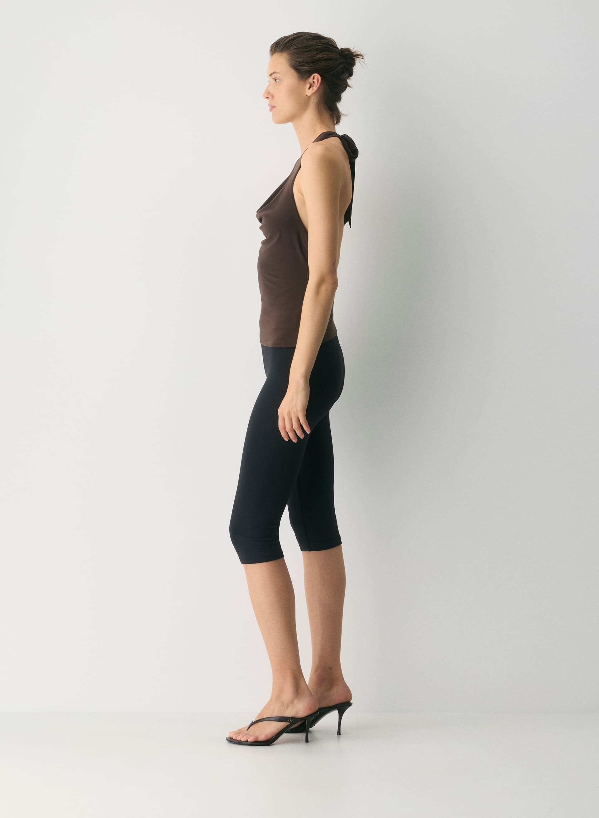 SMOOTH MATTER™ DECANTER HALTER TOP | Aritzia