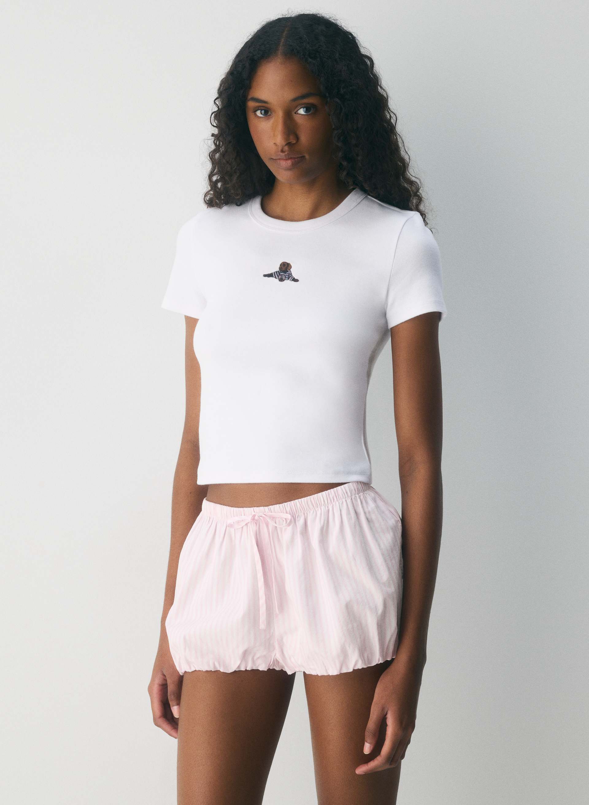 BESTHUG™ LITTLE RIBBED ICON T-SHIRT | Aritzia