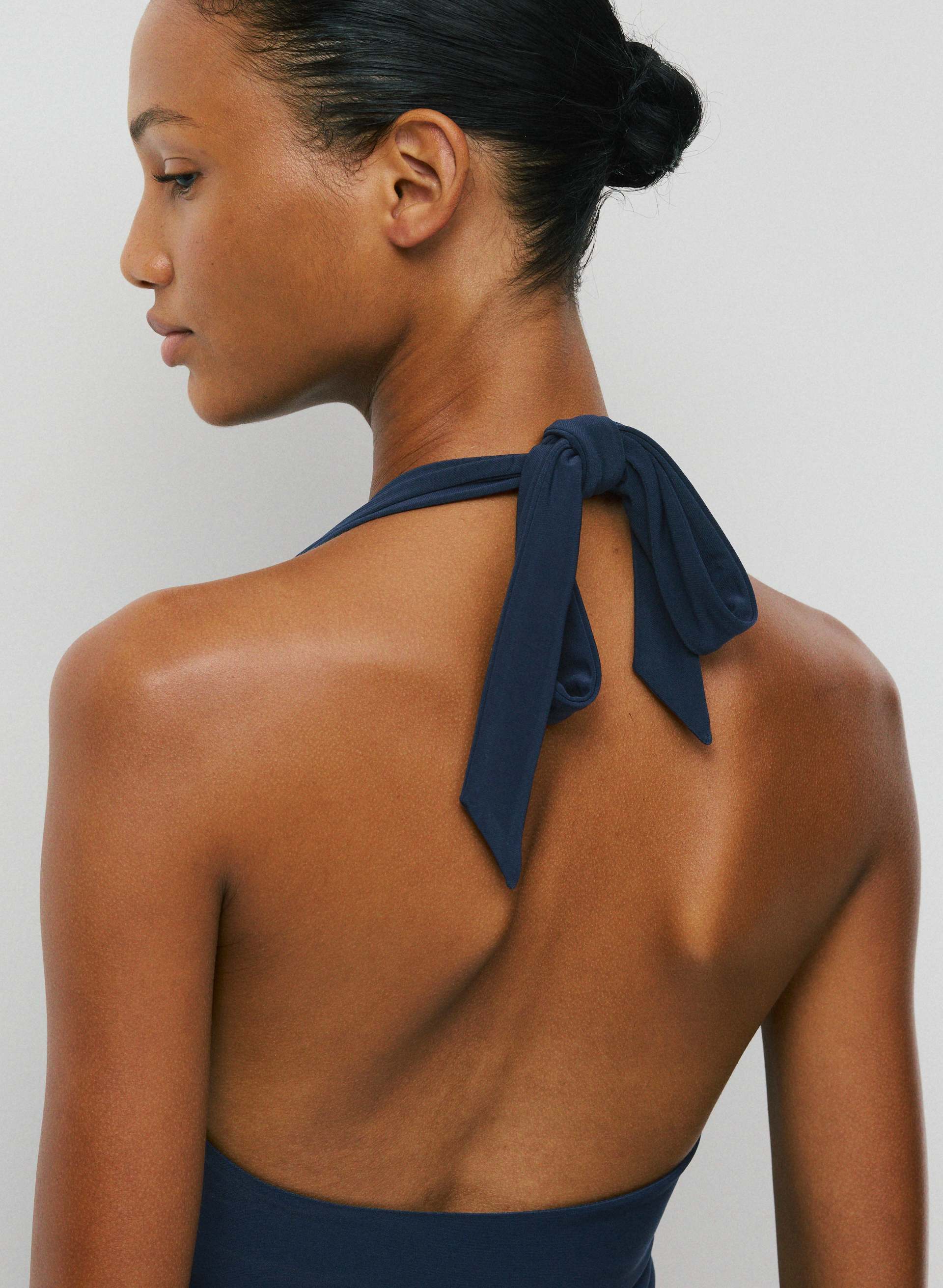 SMOOTH MATTER™ HATCHWAY HALTER TOP | Aritzia