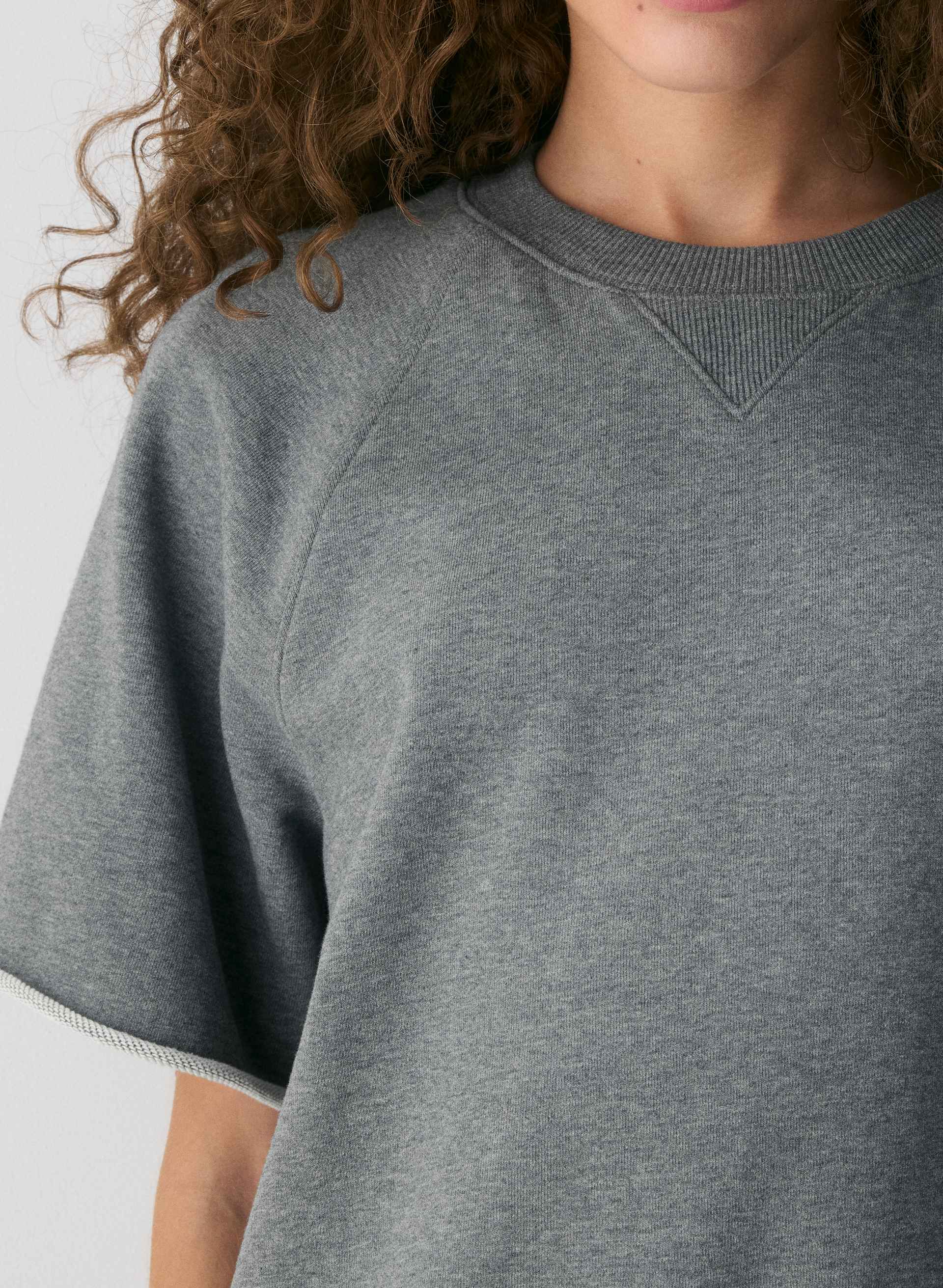 TERRY SWEATFLEECE PERFECT RAGLAN T-SHIRT | Aritzia
