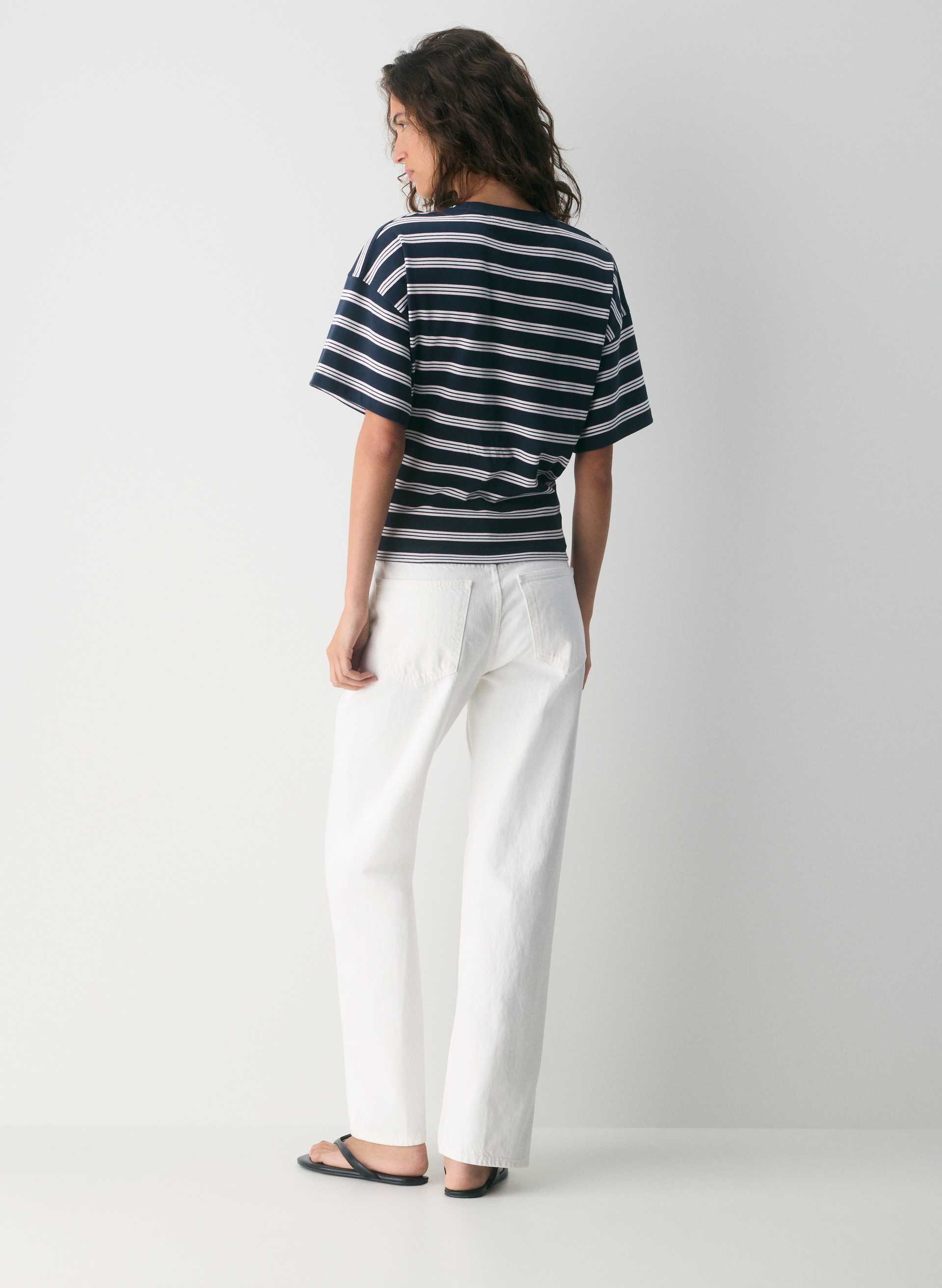 INTERLOCK COTTON BARCLAY T-SHIRT | Aritzia