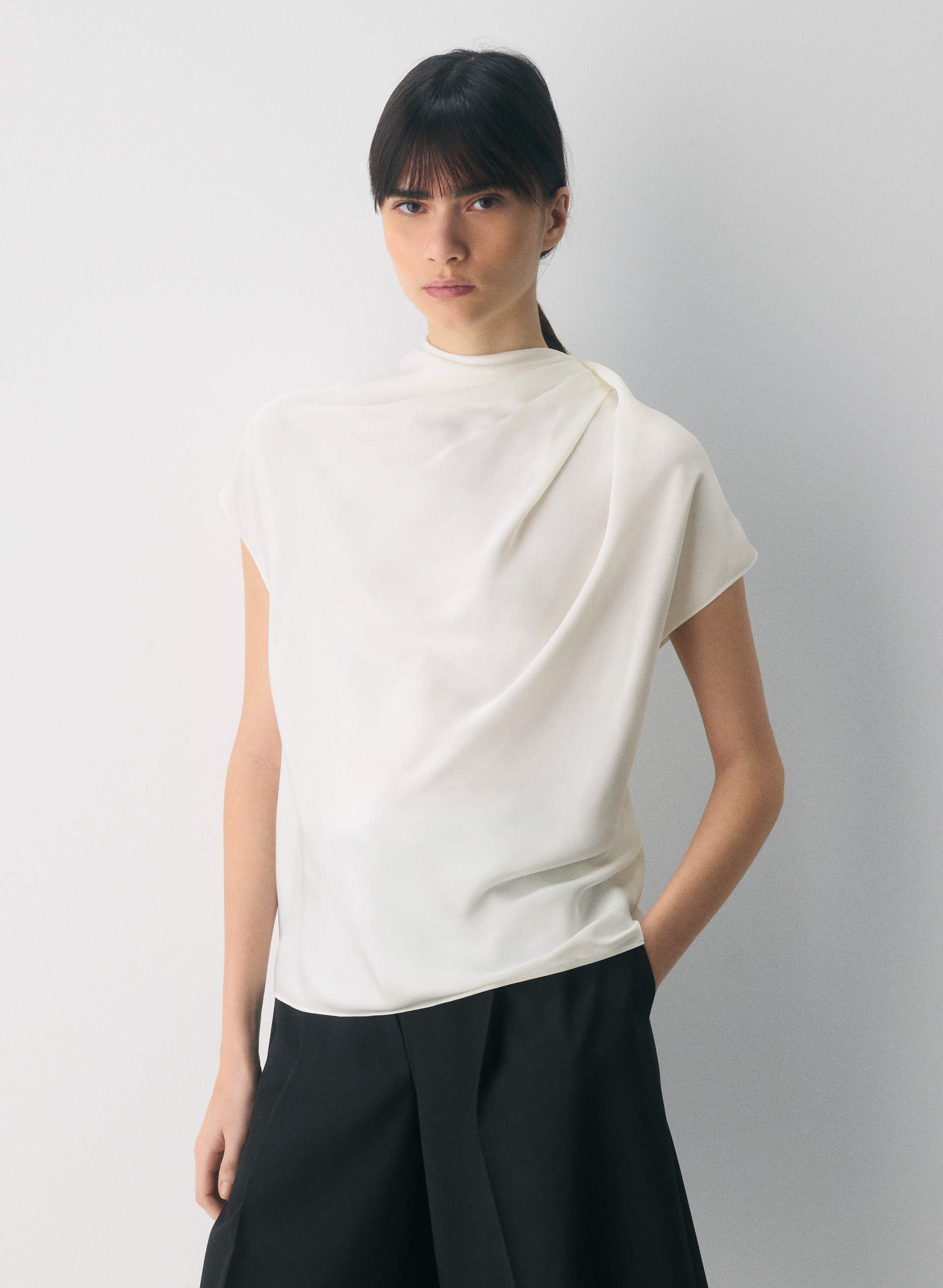 NOMINEE SATIN BLOUSE | Aritzia