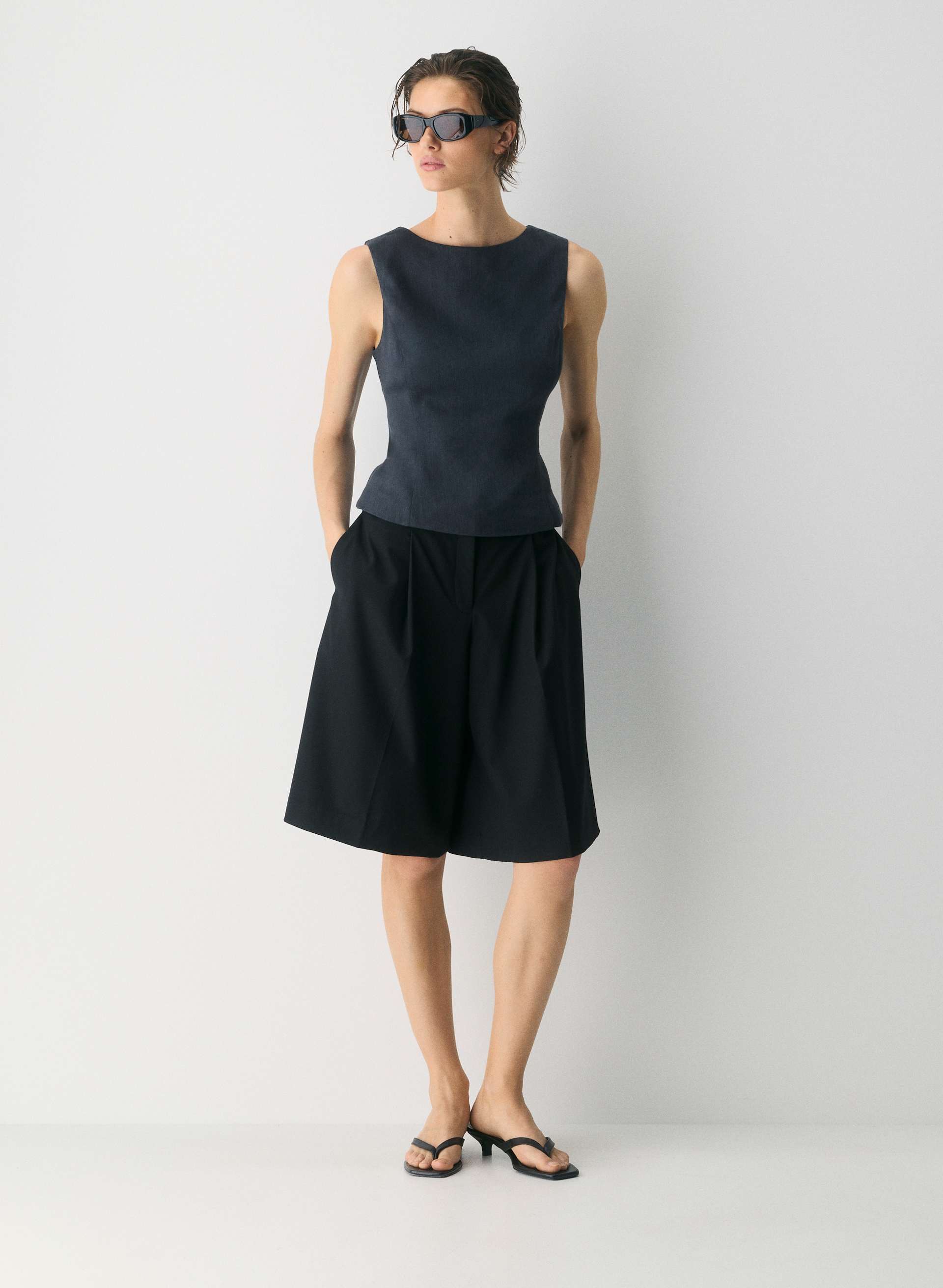 ENIGMA LINEN TOP | Aritzia
