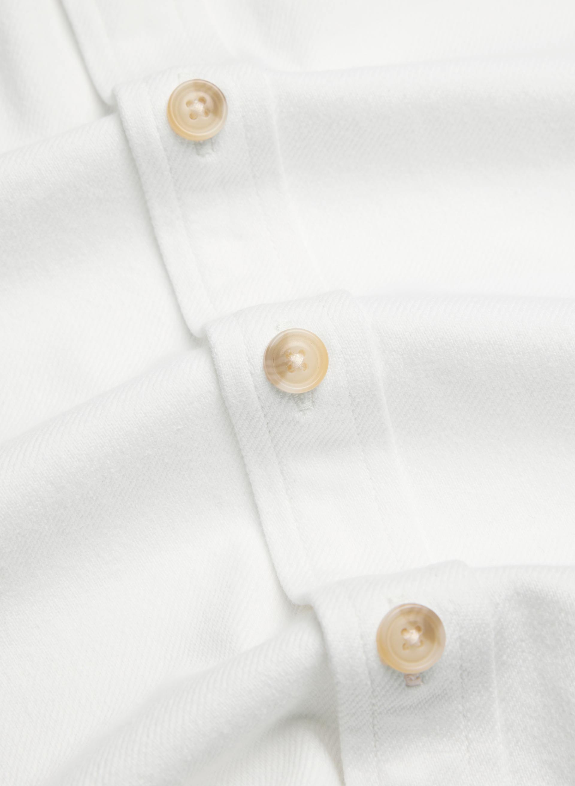 THE '90S VINTAGE SHORTSLEEVE DENIM SHIRT | Aritzia