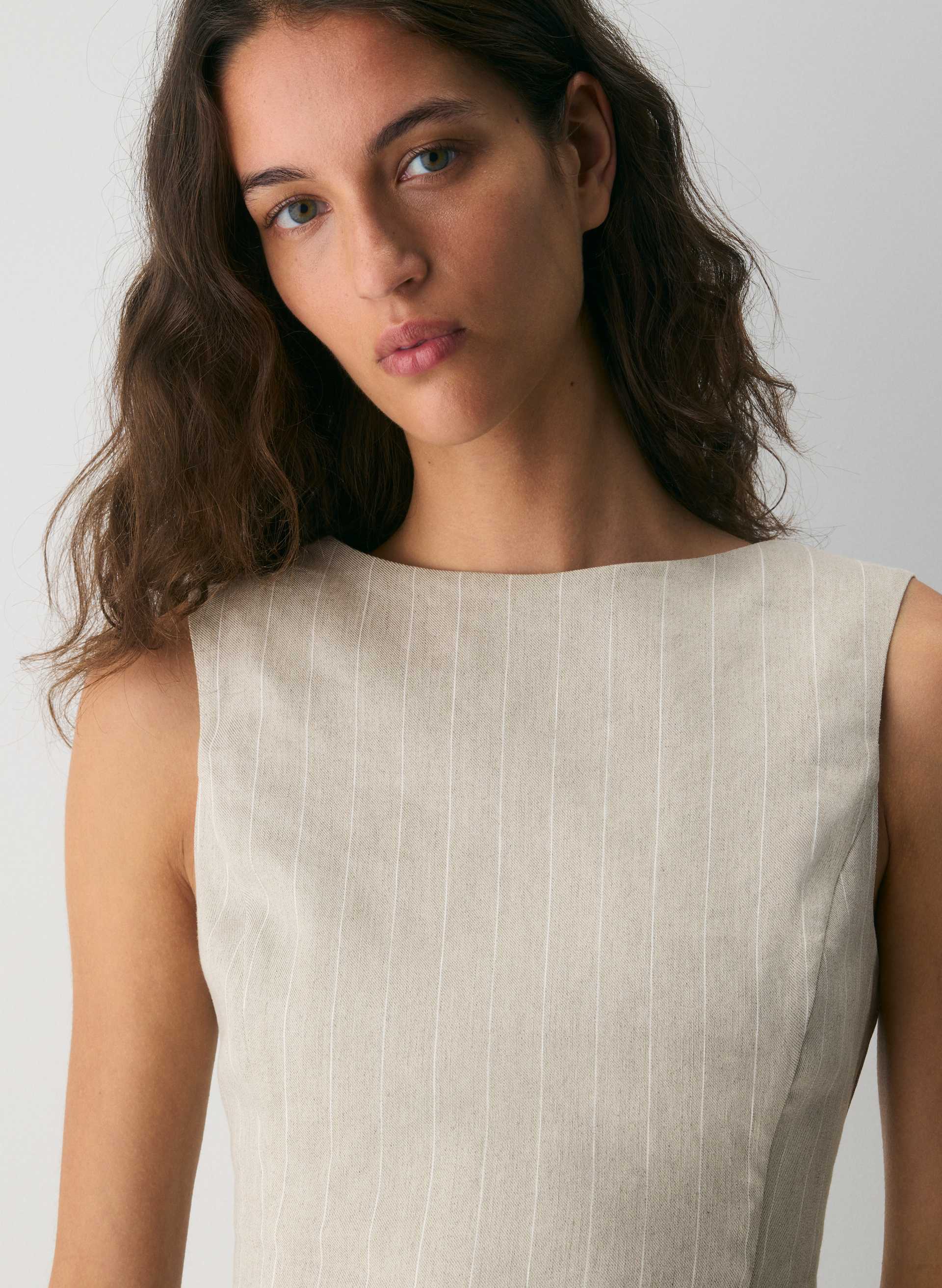 Enigma Linen Top | Aritzia CA