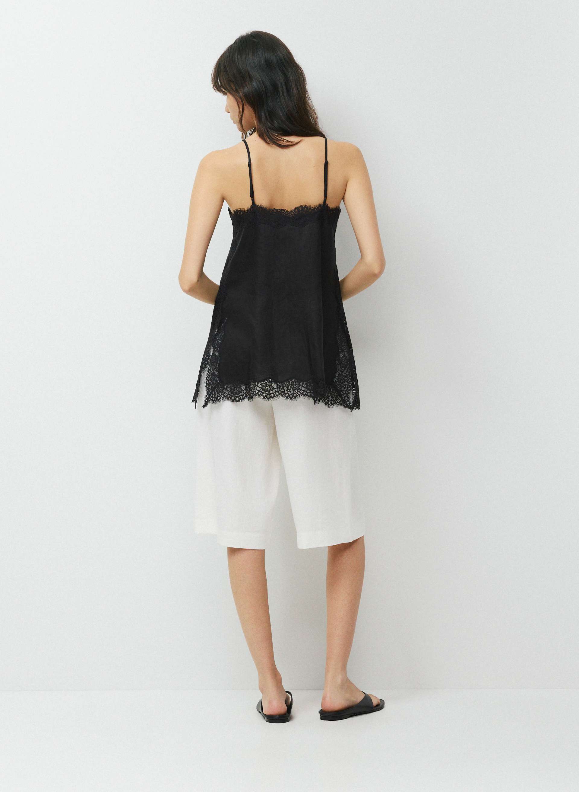 Serif Linen Camisole | Aritzia US